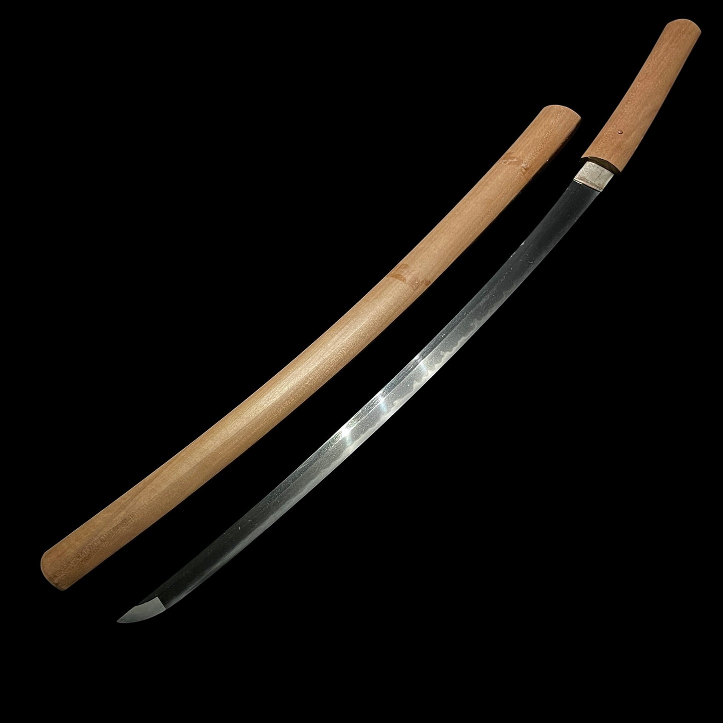 Shinanokami Nobuyoshi 信濃守信吉 signed Long Wakizashi, Edo period