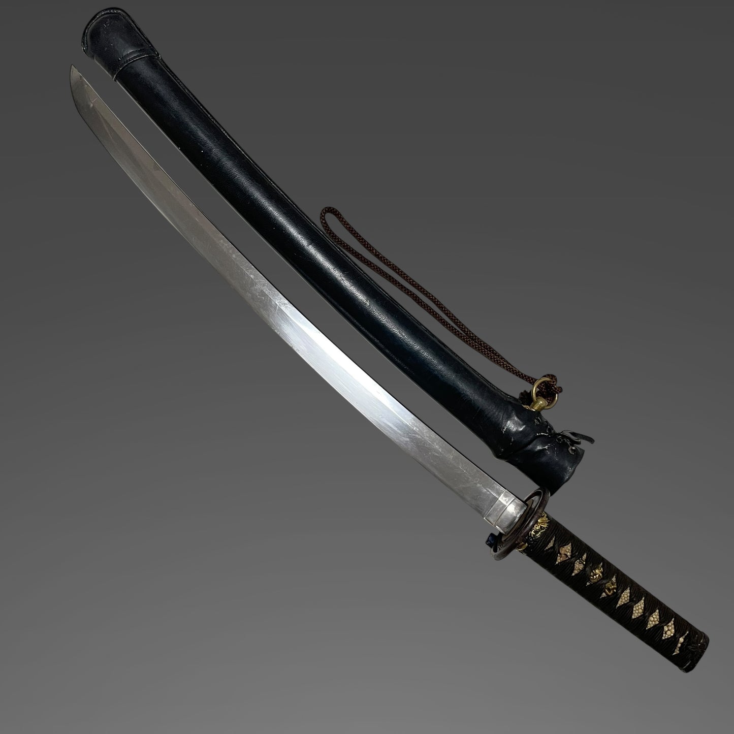 Short Navy GUNTO For Crew 搭乗員用短寸海軍刀, Dragon Fuchikashira, Heianjoju Kunitake signed