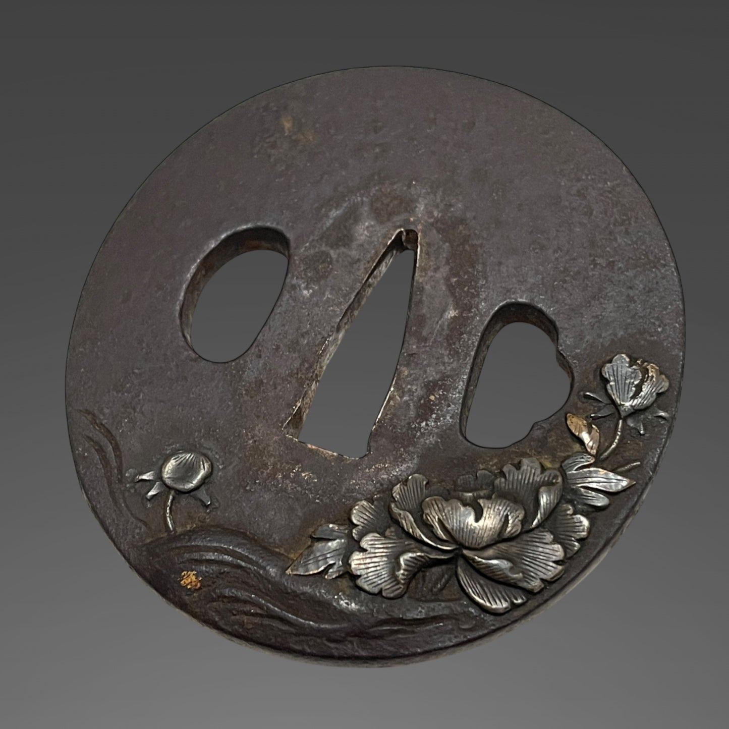 Peony Fittings Takada 高田 Wakizashi, Early Edo period, NBTHK Certificate