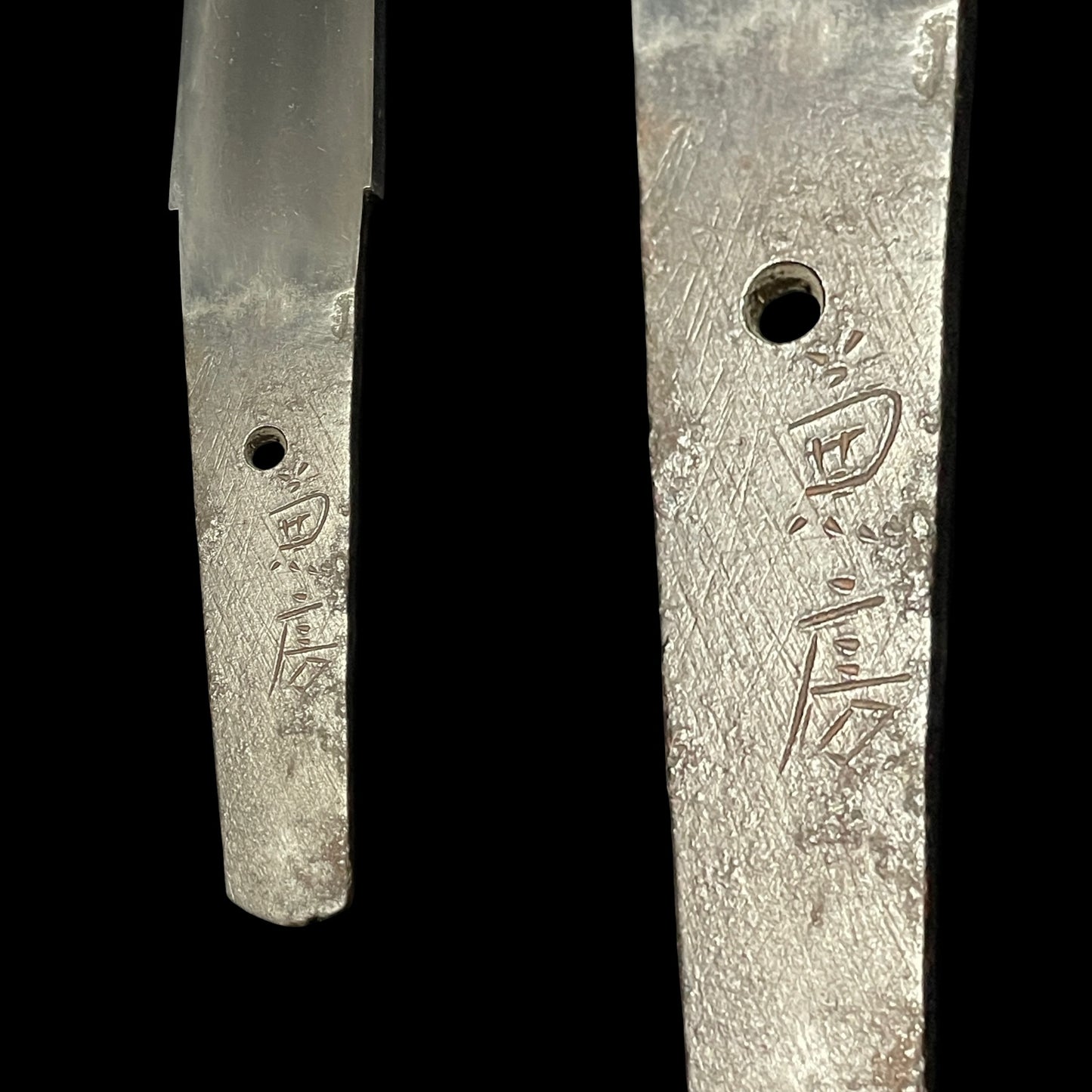 Kanefusa 兼房 signed TANTO, Shakudo Kozuka, Muromachi period, NBTHK Certificate