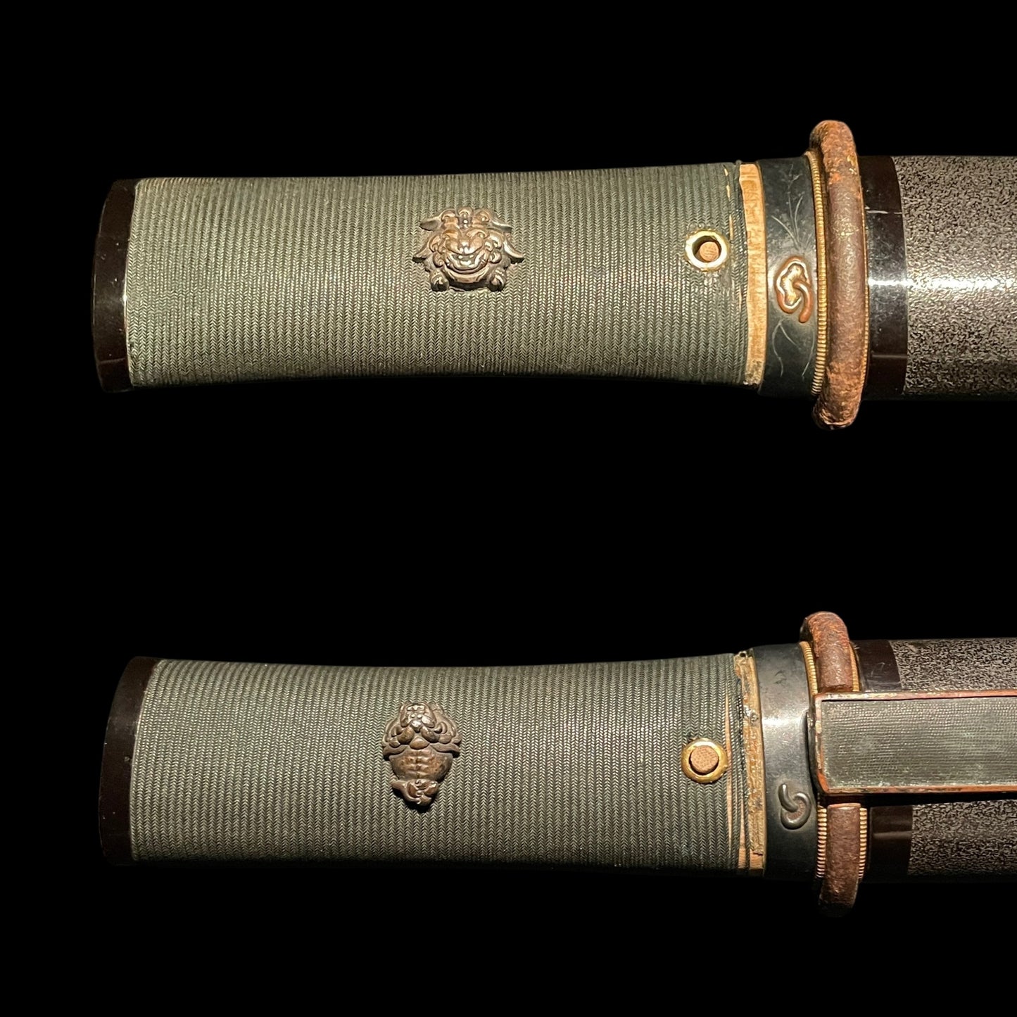 TANTO with KOZUKA, Mushroom Fuchi, Shishi Menuki, Edo period mumei