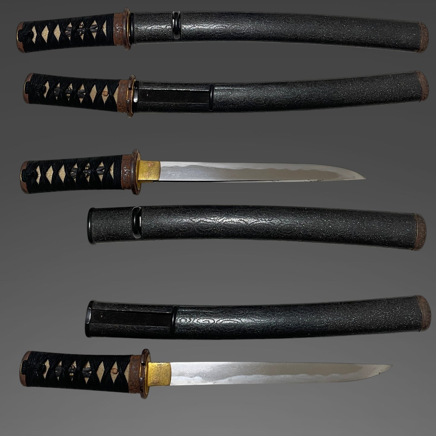 Unmon Aogaichirashi Saya 雲紋青貝散鞘 TANTO, Dragonfly Menuki, Late Edo period mumei