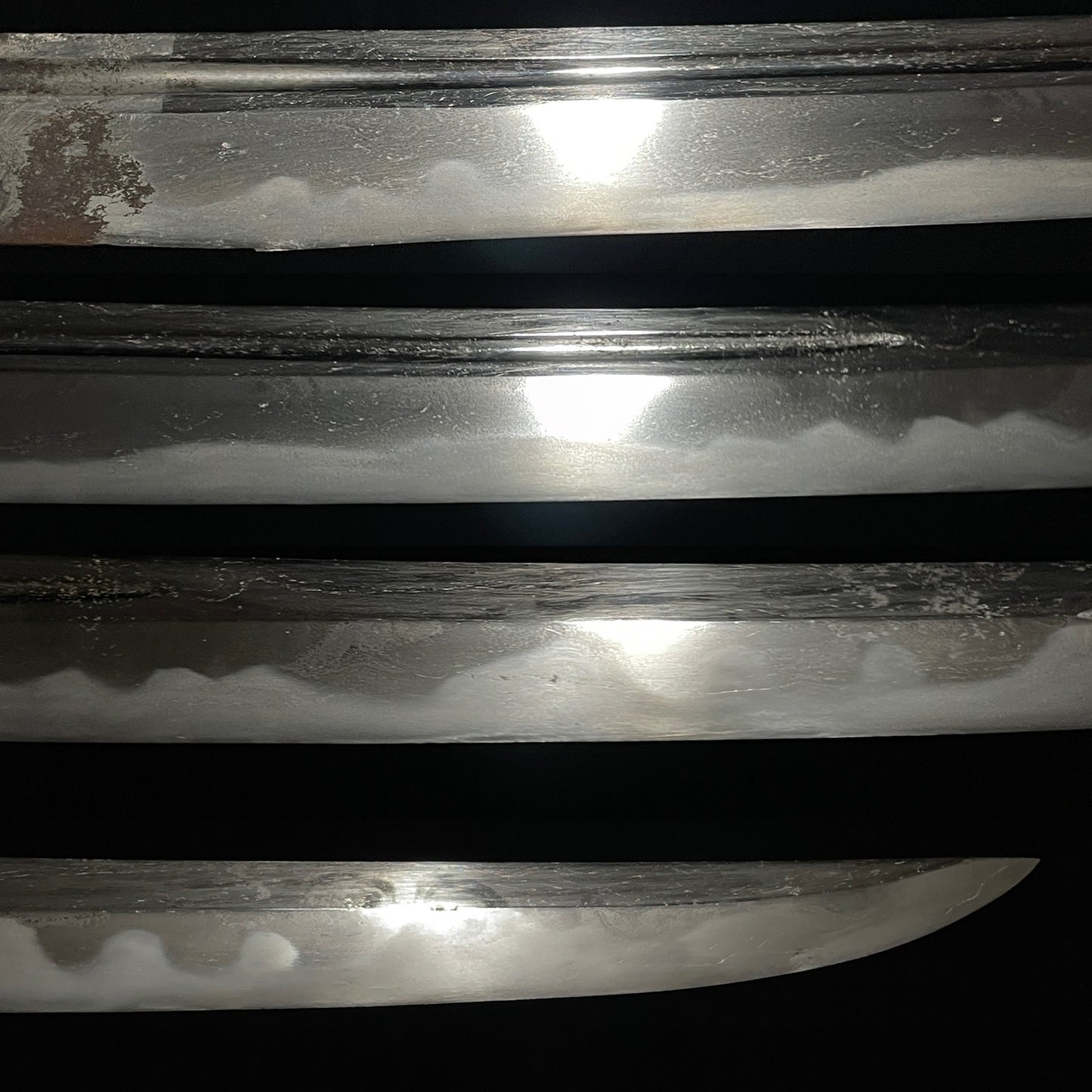 Shobuzukuri Wakizashi 菖蒲造脇差 in Shirasaya, Muromachi period mumei