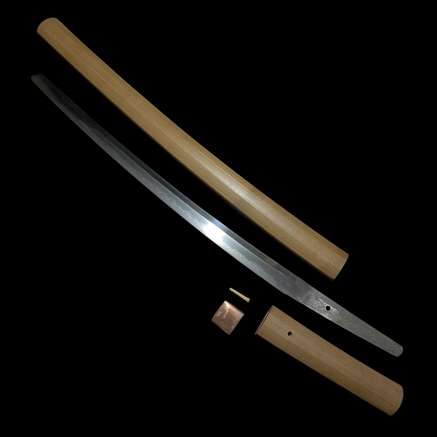 Togari-Gunome Hamon 尖り互の目刃文 Wakizashi in Shirasaya, Edo period mumei