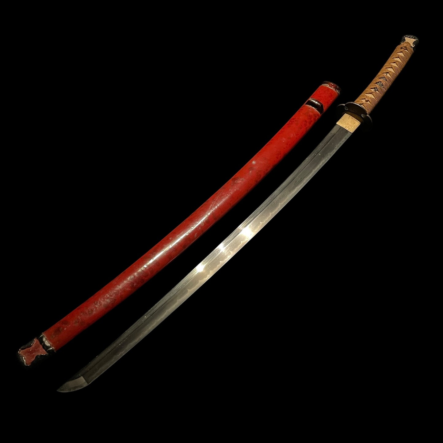 Red Handachi-Koshirae Wakizashi, Noshusekiju Kaneyoshi 濃州関住兼義 signed, Showa period