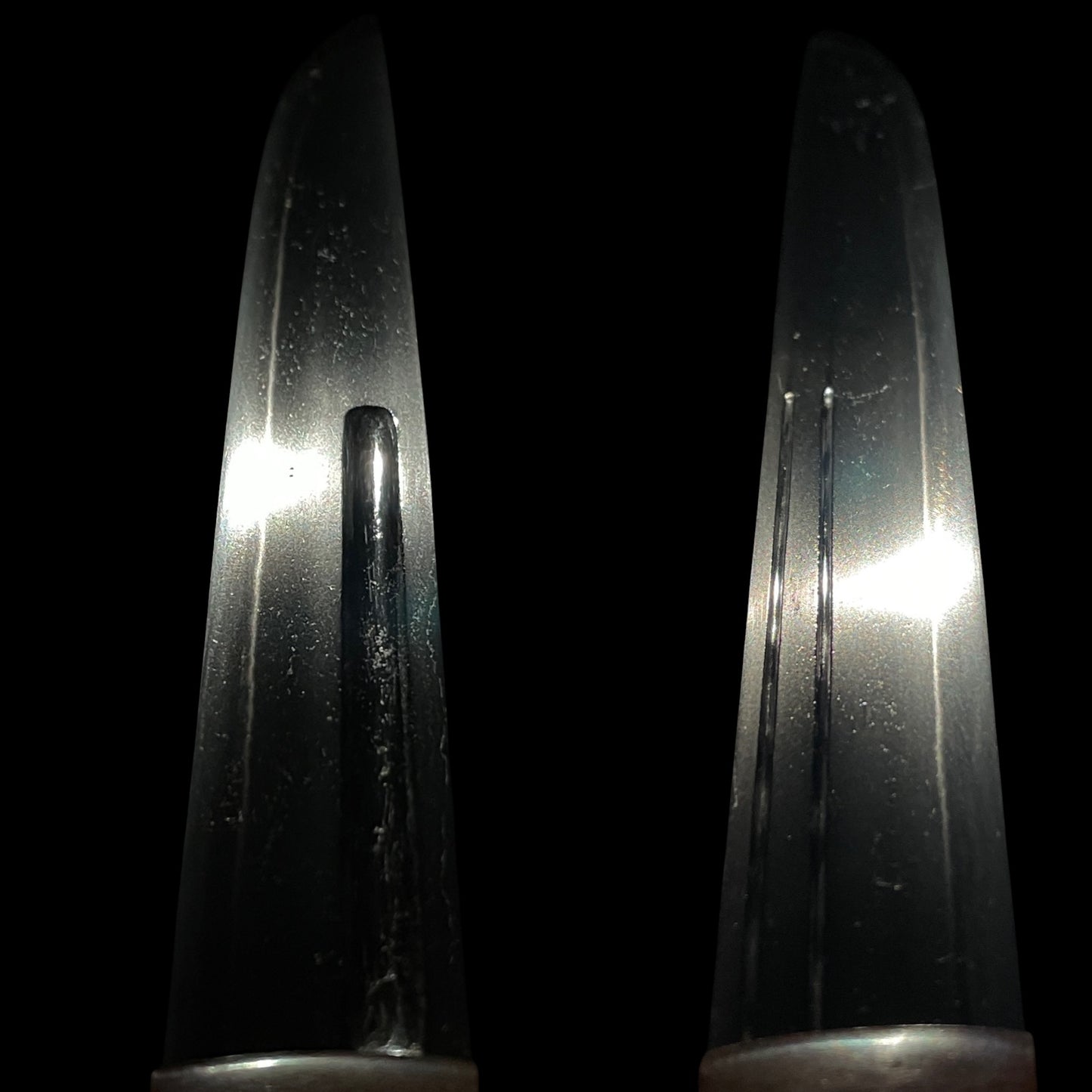 Red TANTO with Kozuka, Iron Fittings, Late Edo period mumei, Bakumatsu era