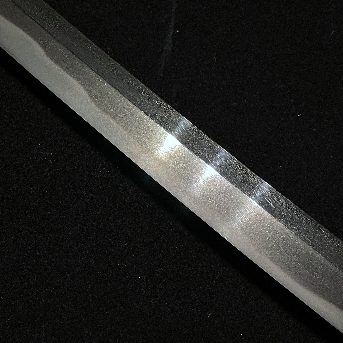 竹虎 Bbamboo and Tiger Fuchikashira, Edo period WAKIZASHI, signed TSUBA