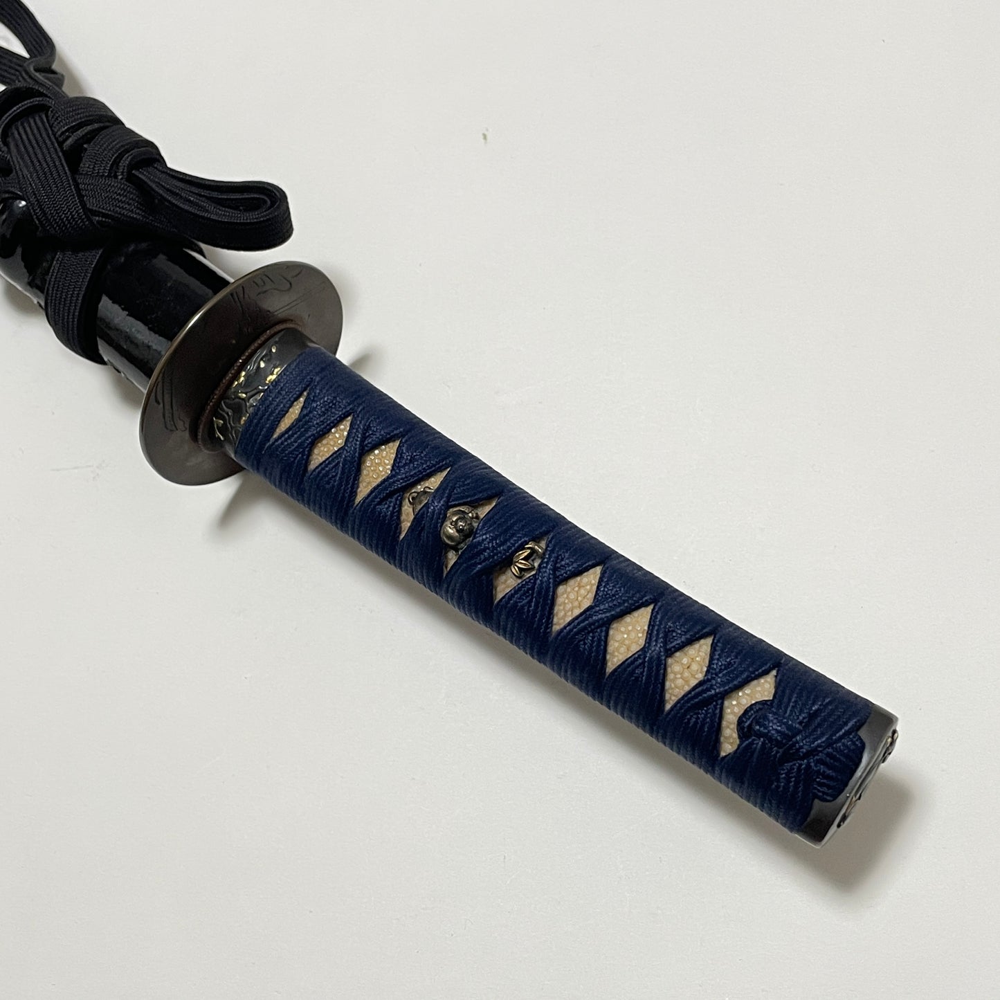 Long Wakizashi, Copper Tsuba, Shibuichi Fuchikashira, Edo period mumei