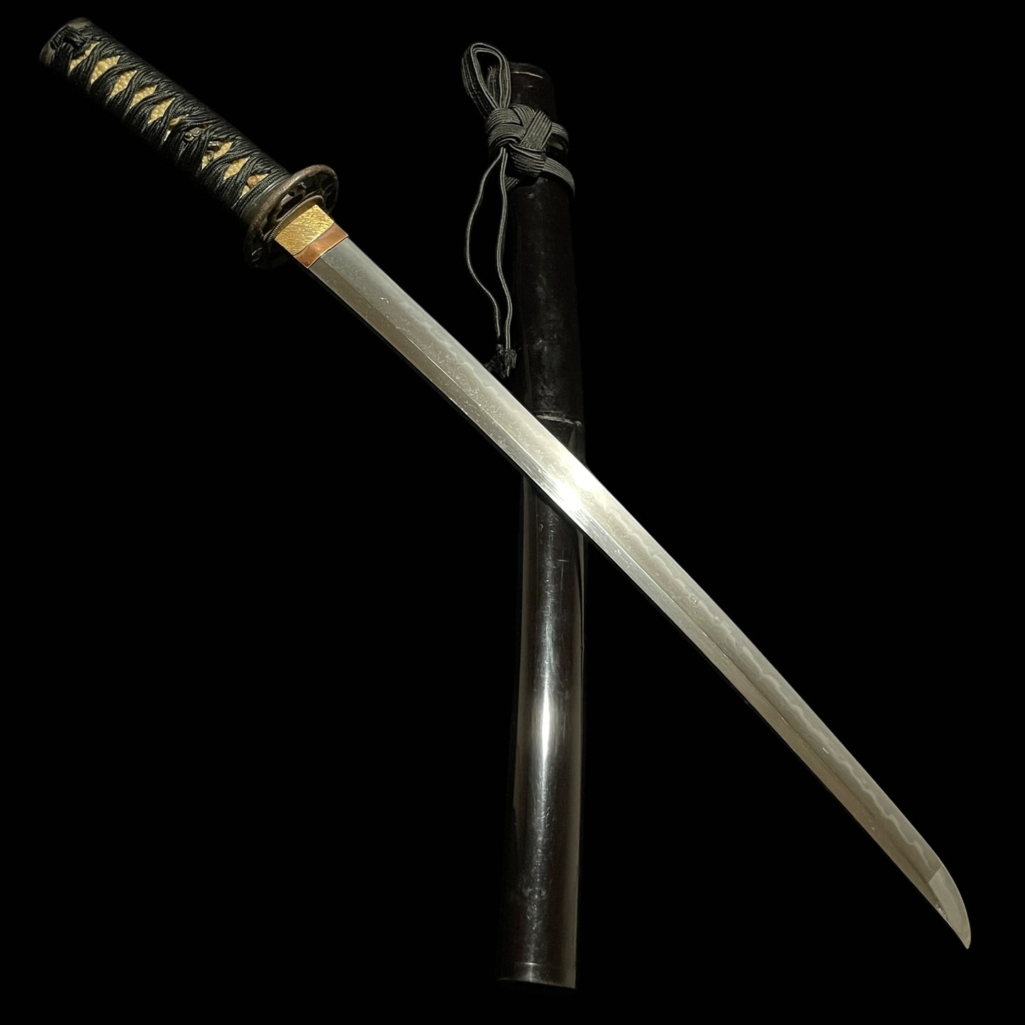 Black Wakizashi, Shakudo Shishi Fuchikashira, Edo period mumei
