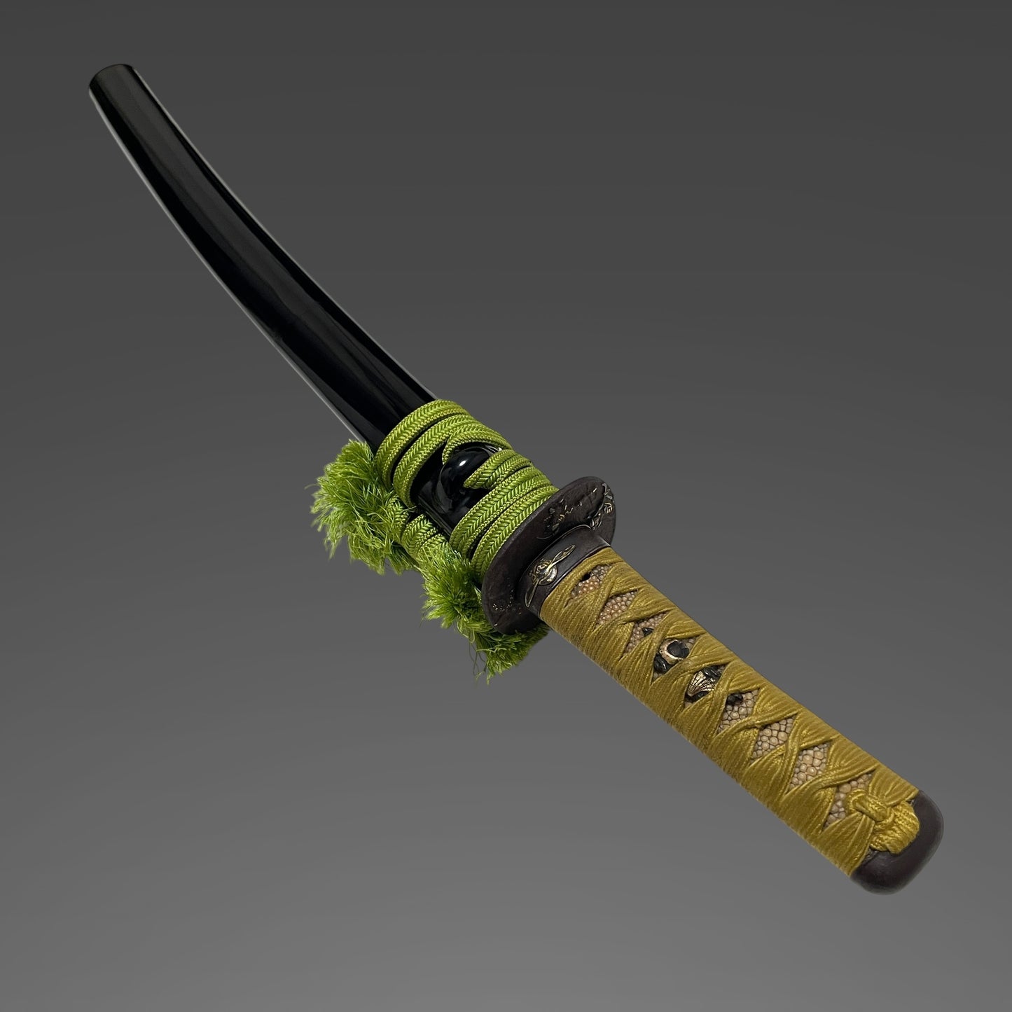 Naginata Naoshi Wakizashi, Samurai Tsuba, Miminaga Usagi 耳長兎 Fuchi, Muromachi period mumei