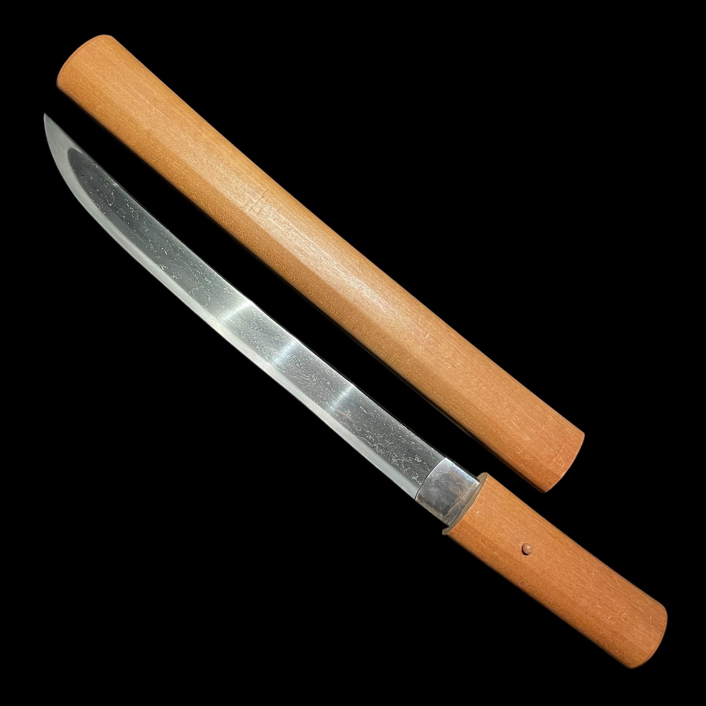 Hirazukuri Tanto with Shirasaya, Doragon Menuki, Edo period mumei