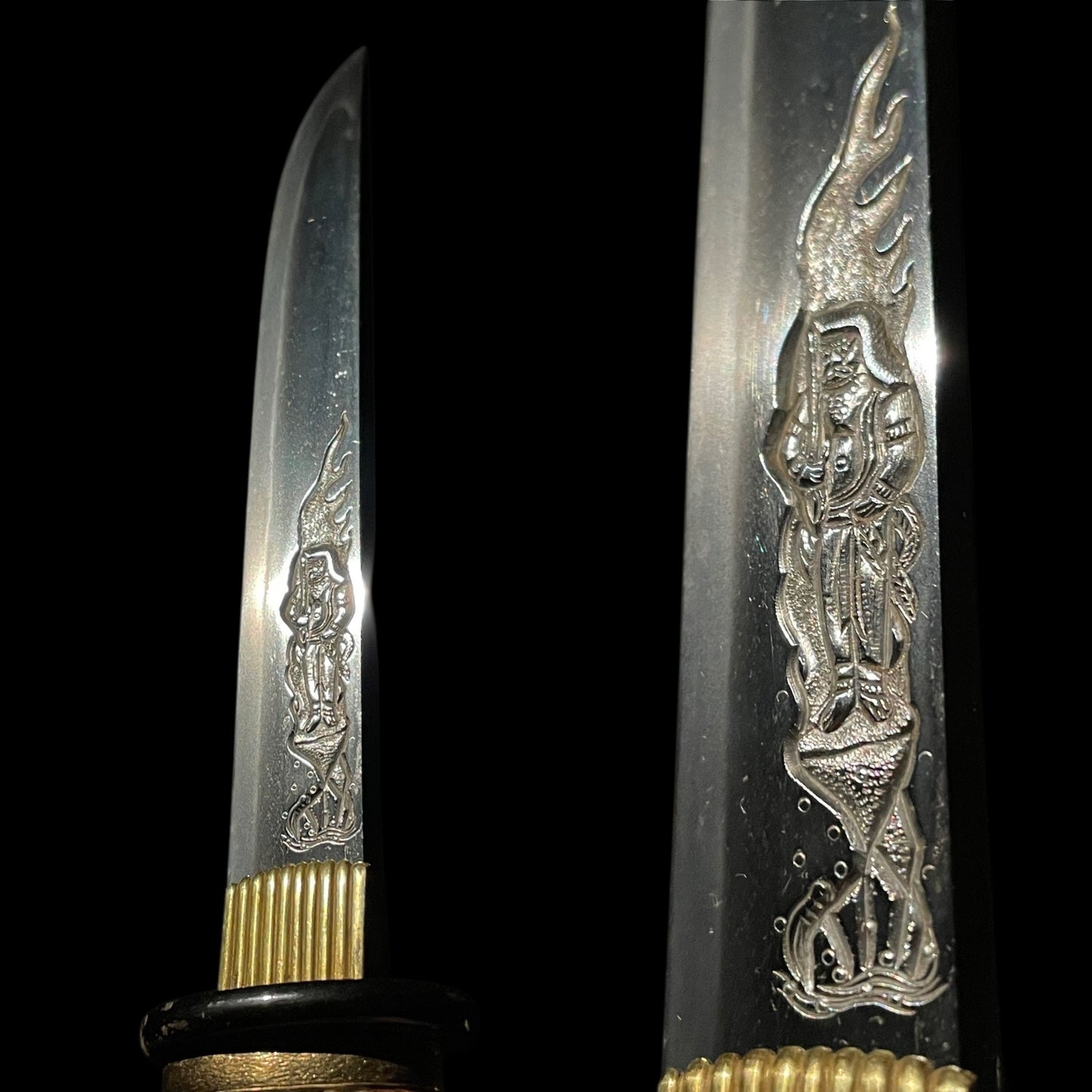 HORIMONO 彫物 Tanto, Fudo-Myoo 不動明王, with Kozuka Kogai, Edo period mumei