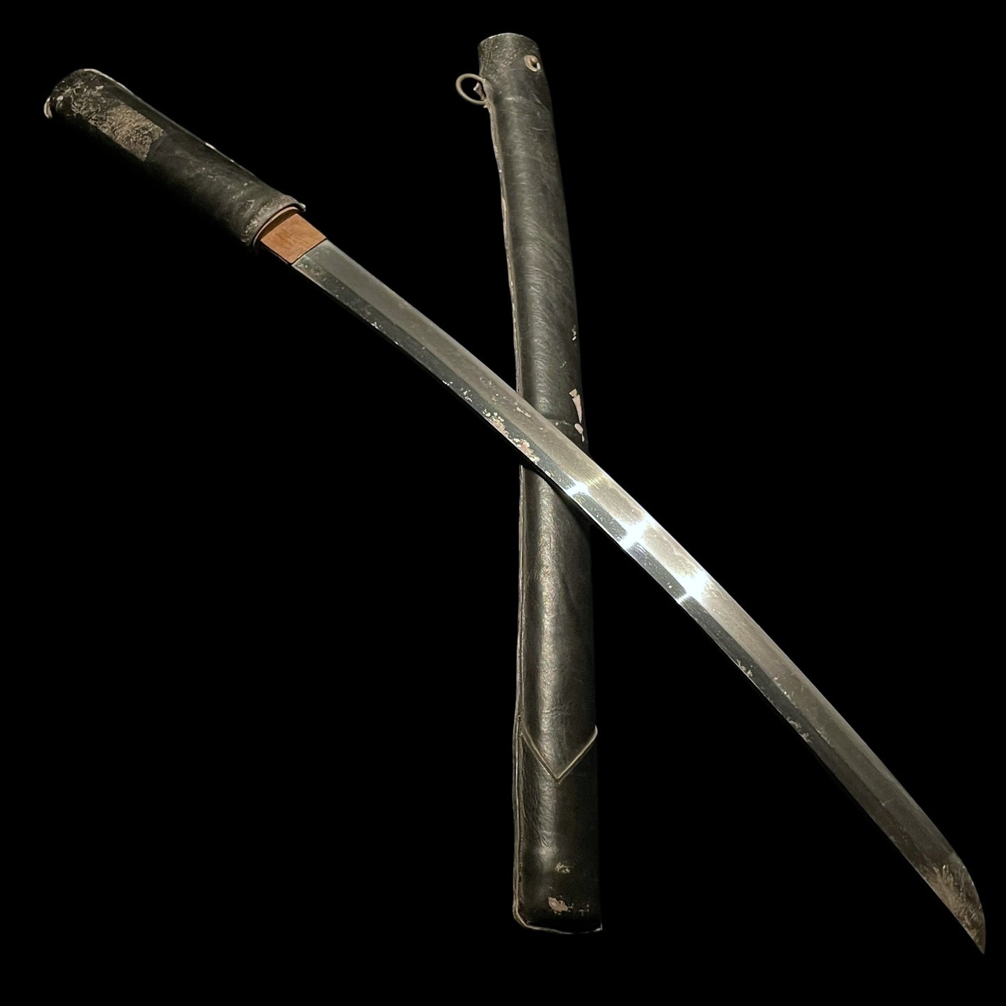 Uniquely shaped GUNTO for Crew, Ryakushiki Style, Late WW2, Japanese Officer Sword