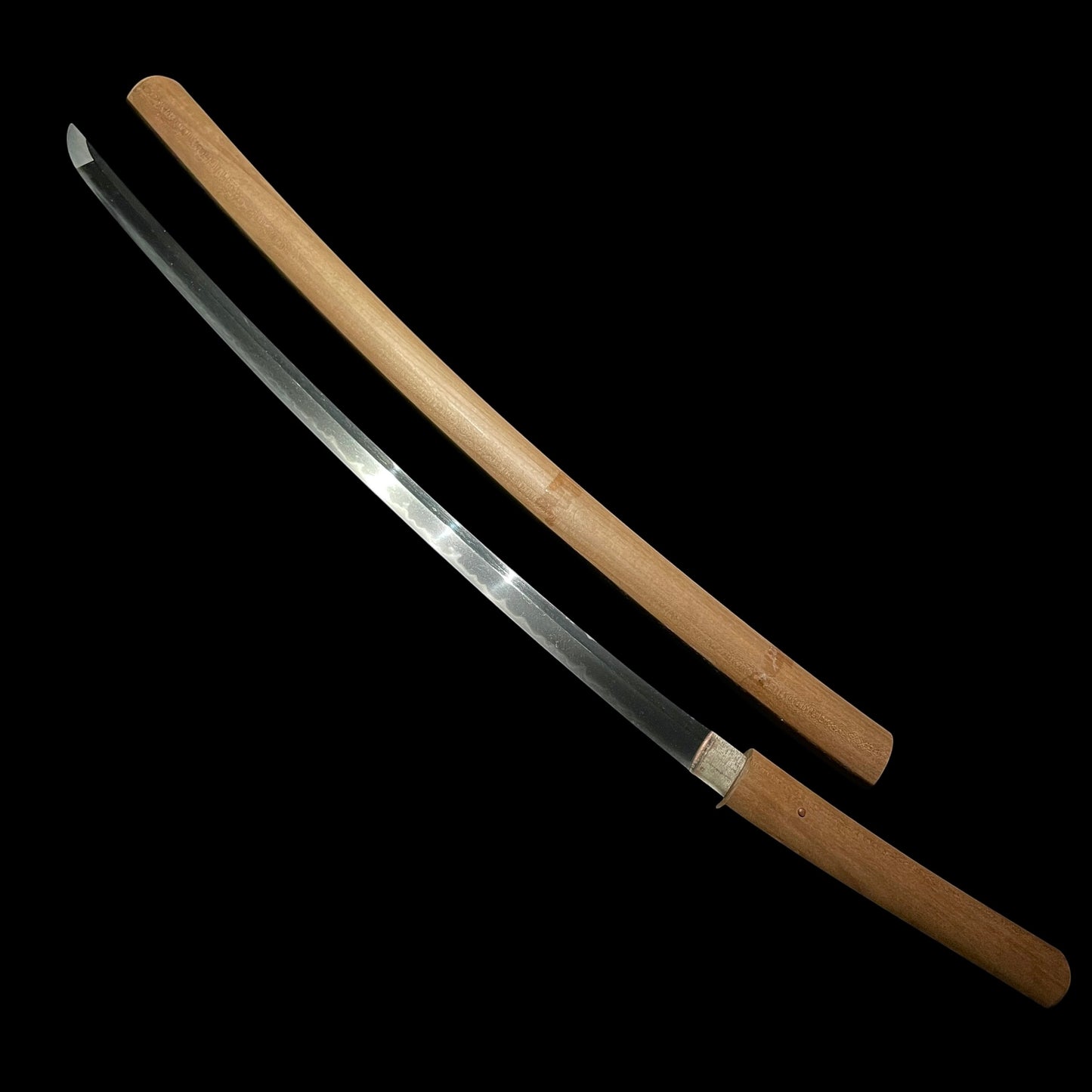 Shinanokami Nobuyoshi 信濃守信吉 signed Long Wakizashi, Edo period