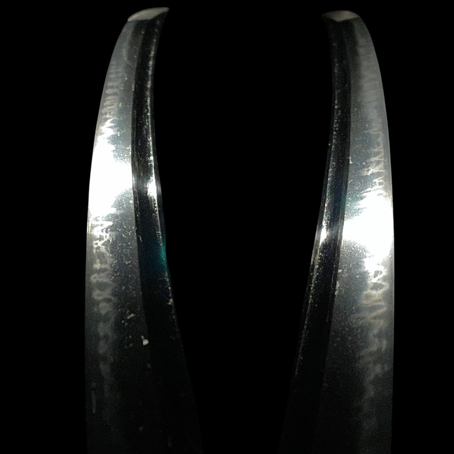 Ookissaki 大切先, Bicchunokami Tachibana Yasuhiro 備中守橘康廣 signed, Long Wakizashi, Edo period