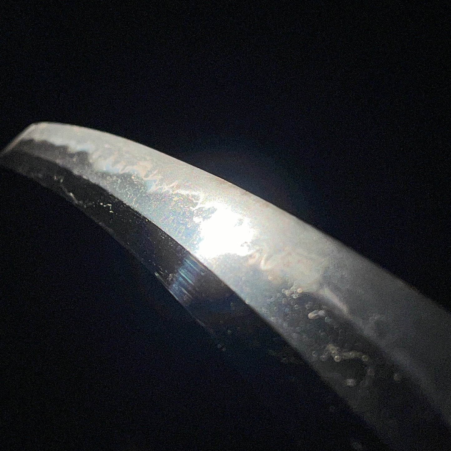 Gunbai-Fuchikashira 軍配縁頭 Wakizashi, Wide Hamon, Edo period mumei