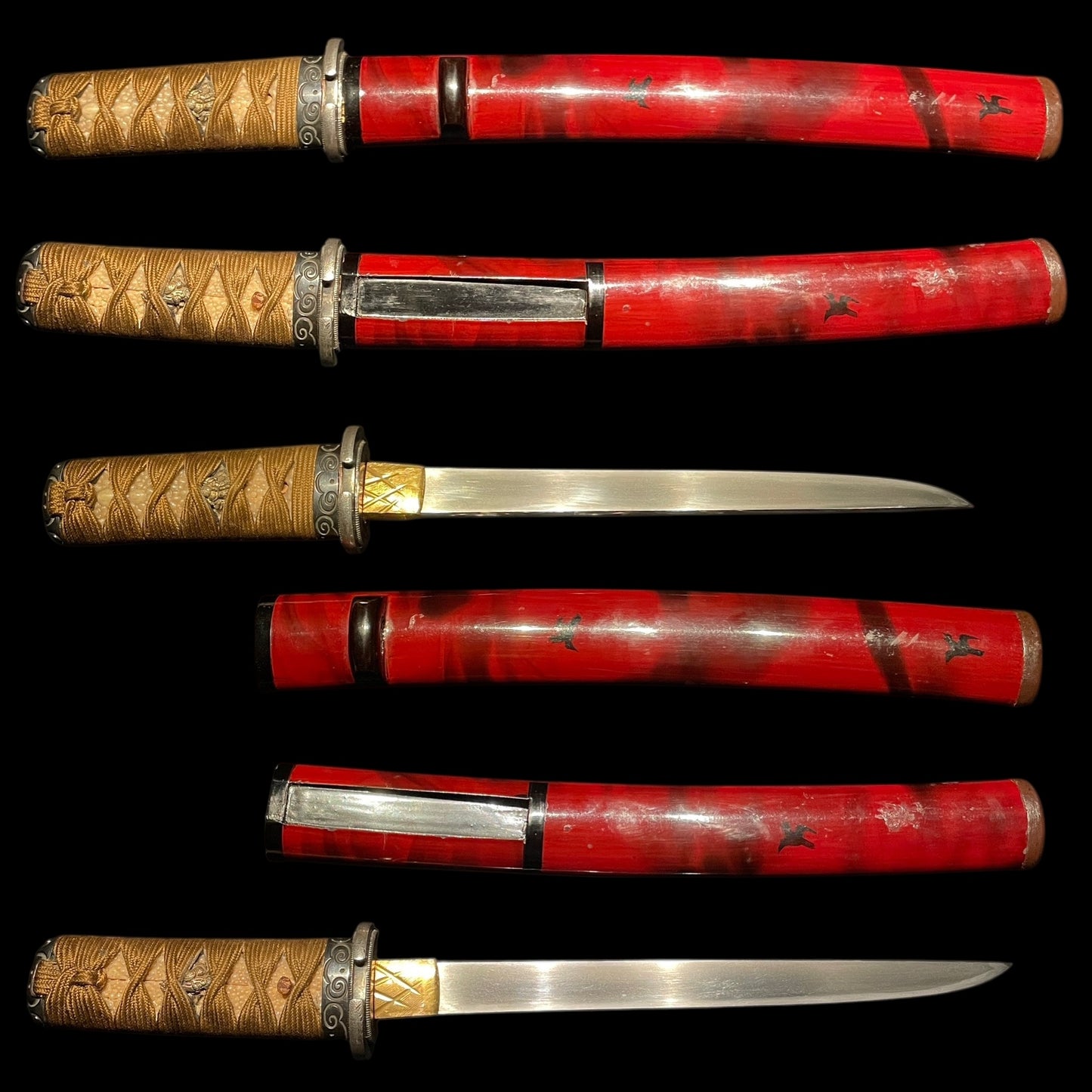 Red TANTO, 包真 Kanezane signed, Guribori 倶利彫 Fuchikashira, Muromachi period