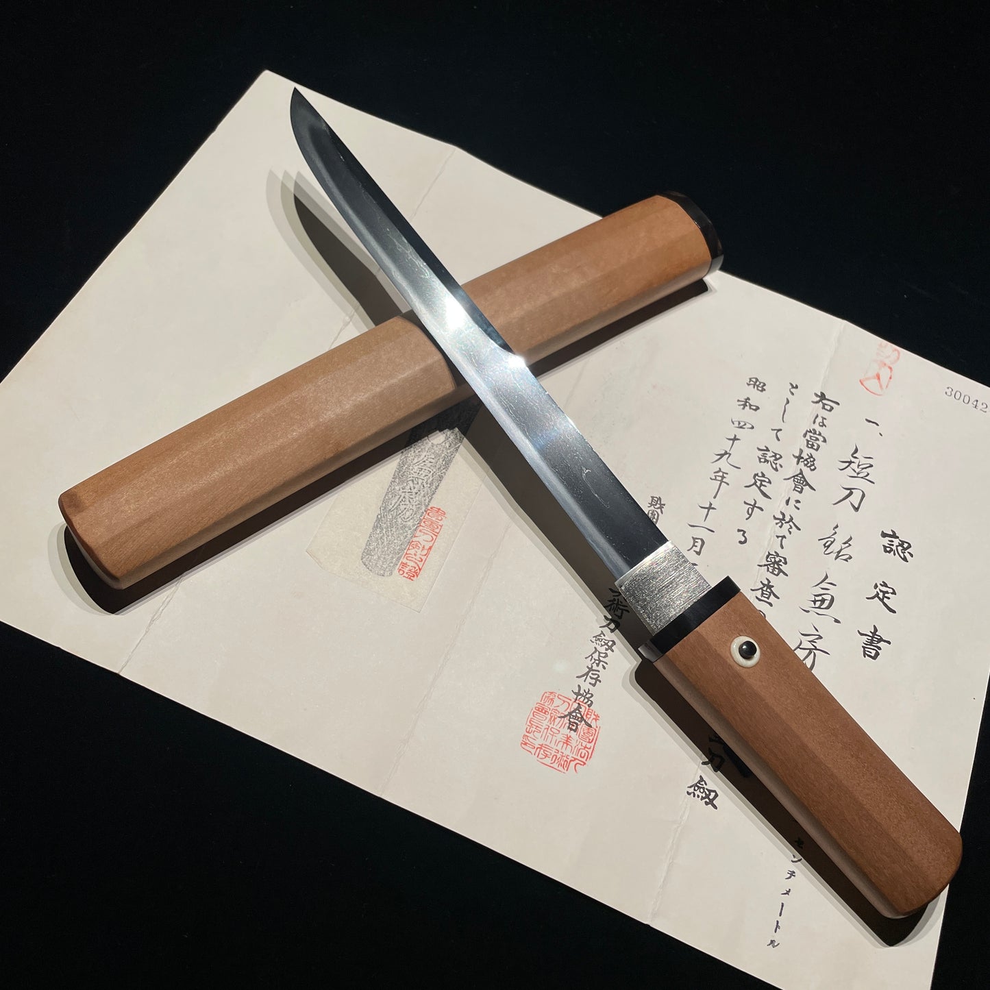 Unokubizukuri 鵜首造 Very Thick TANTO, Kanefusa 兼房 signed, Edo period