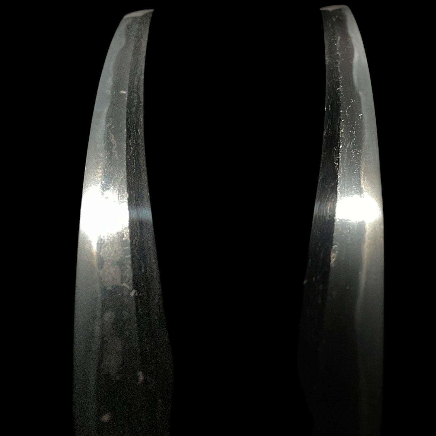 Hizenkoku Yoshihiro 肥前國吉廣 signed Wakizashi, Homarekizu 誉傷, Edo period