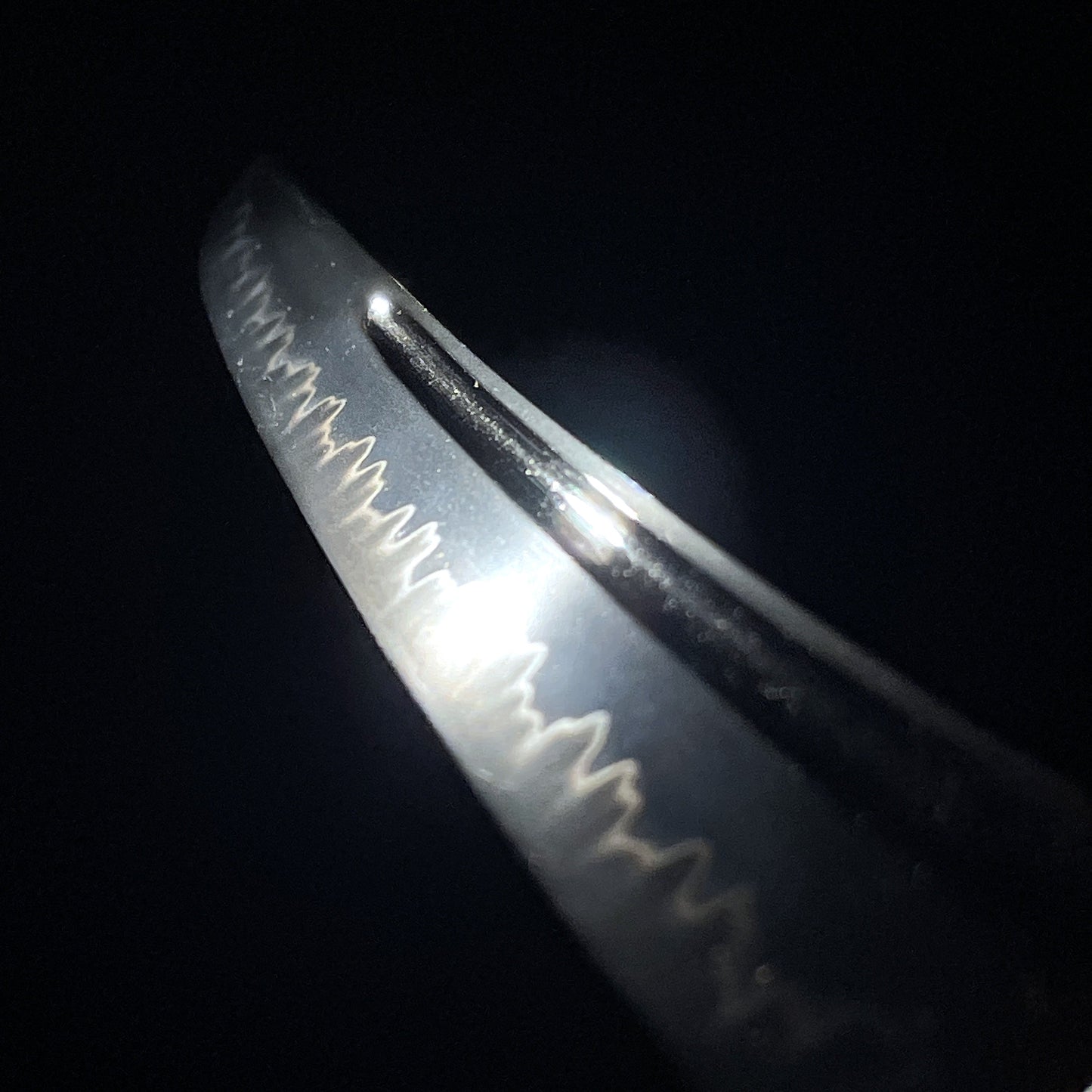 Munekiyo 宗清 signed Sunnobi-Tanto 寸延短刀, Late Edo period, NBTHK Certificate