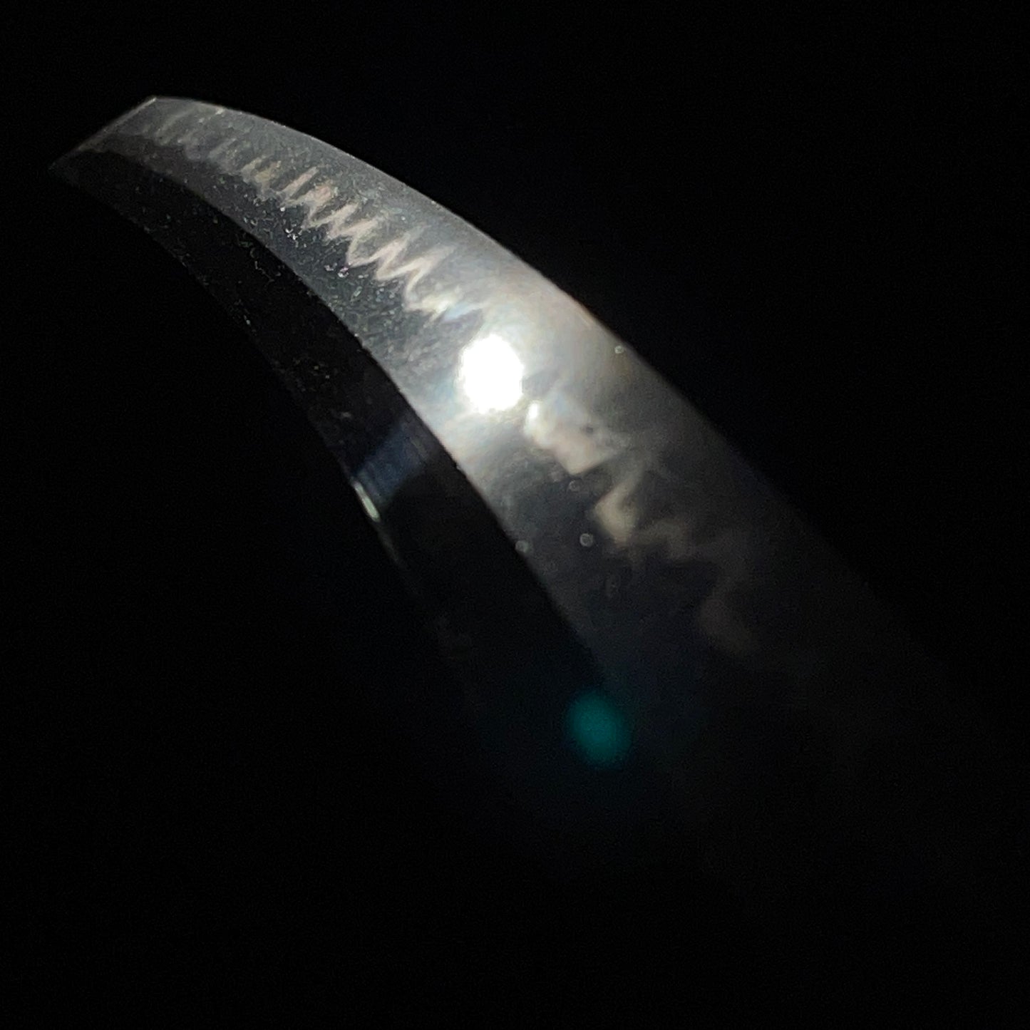 Monju Kaneshige 文珠金重 signed WAKIZASHI, Oogunome-Hamon 大互目刃文, Edo period