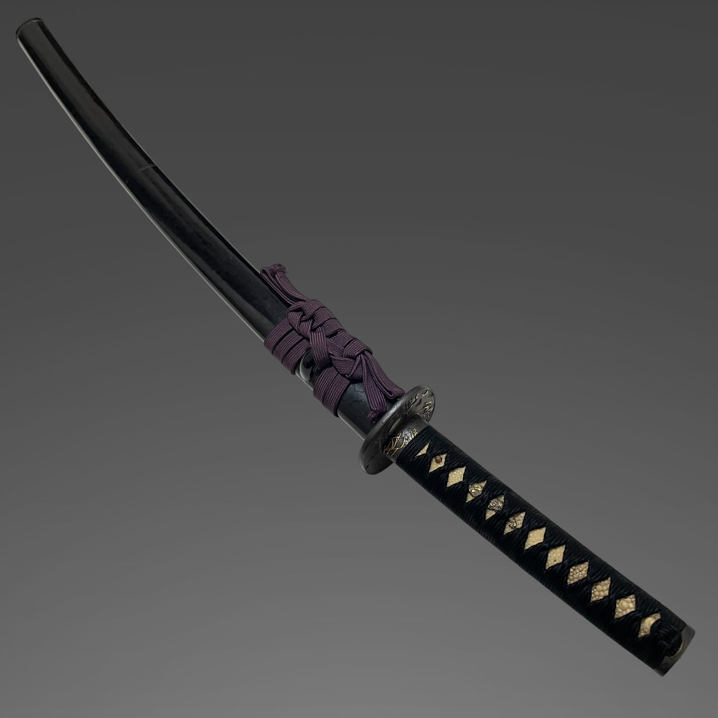 Long Wakizashi with Shirasaya, Peony Tsuba, Waterwheel Habaki, Edo period mumei