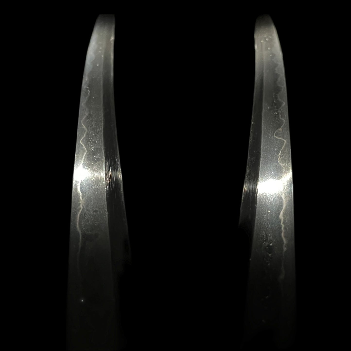 Black KATANA, Bushuju Kunihiro 武州住国廣 signed TSUBA, Edo period mumei