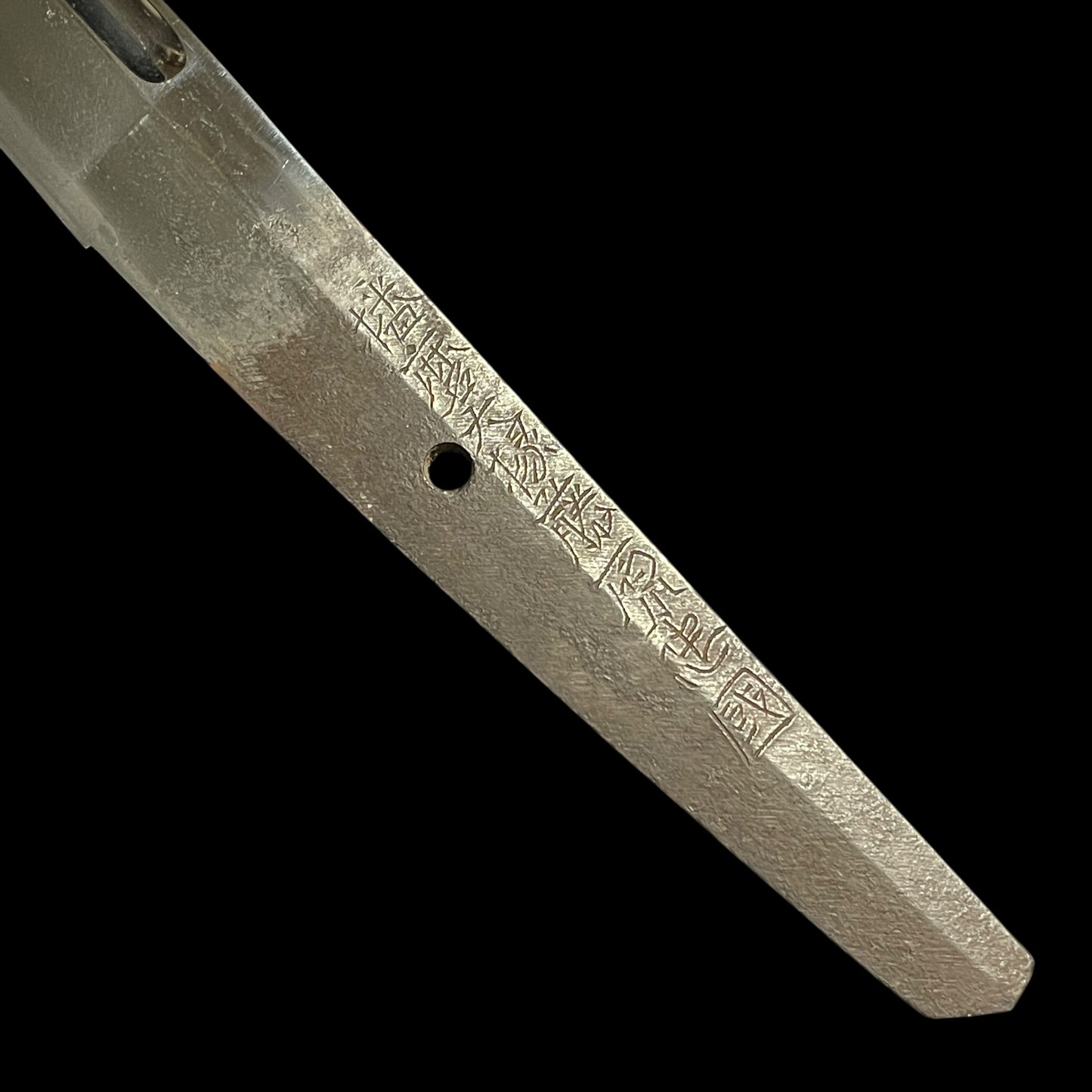 Harimadaijo Fujiwara Tadakuni 播磨大掾藤原忠国 signed, Wide and Thick WAKIZASHI