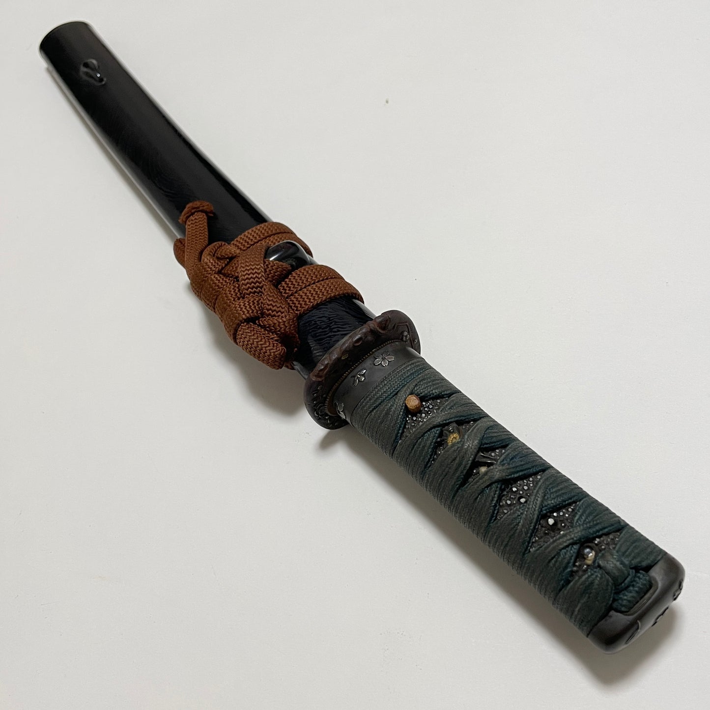 Jumyo 寿命 TANTO, Two certificates, with Kozuka, KOTO Muromachi period