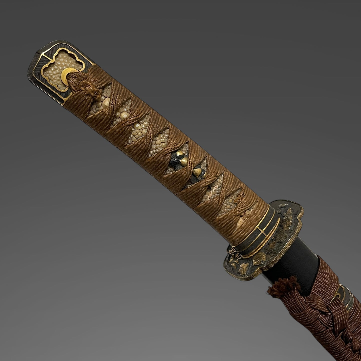 Handachi-Koshirae 半太刀拵, Sadatoshi 貞俊 signed Wakizashi, with Kozuka, Edo period