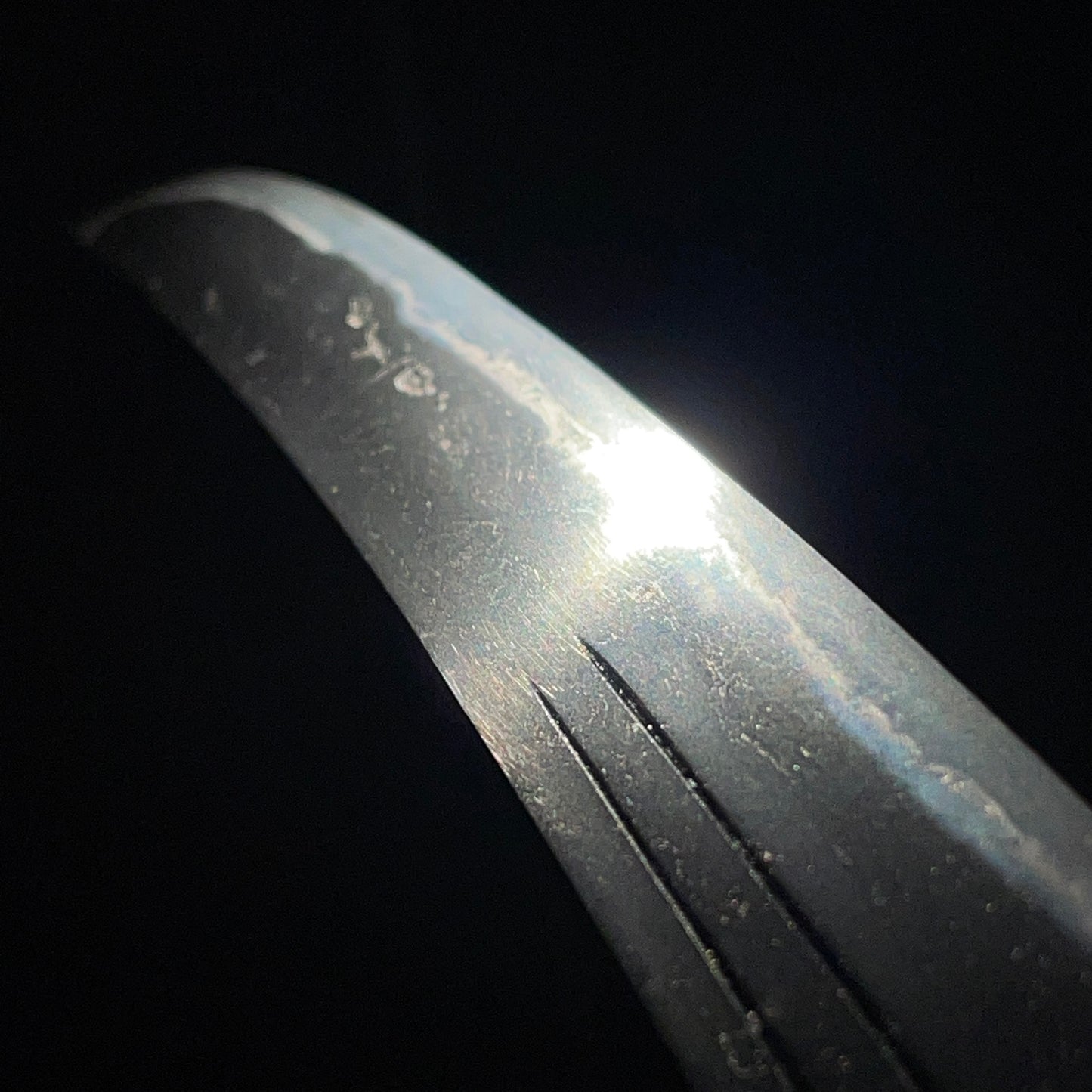 Hirazukuri Red Wakizashi 平造脇差, Dragon Lion Menuki 龍獅子目貫, Edo period mumei