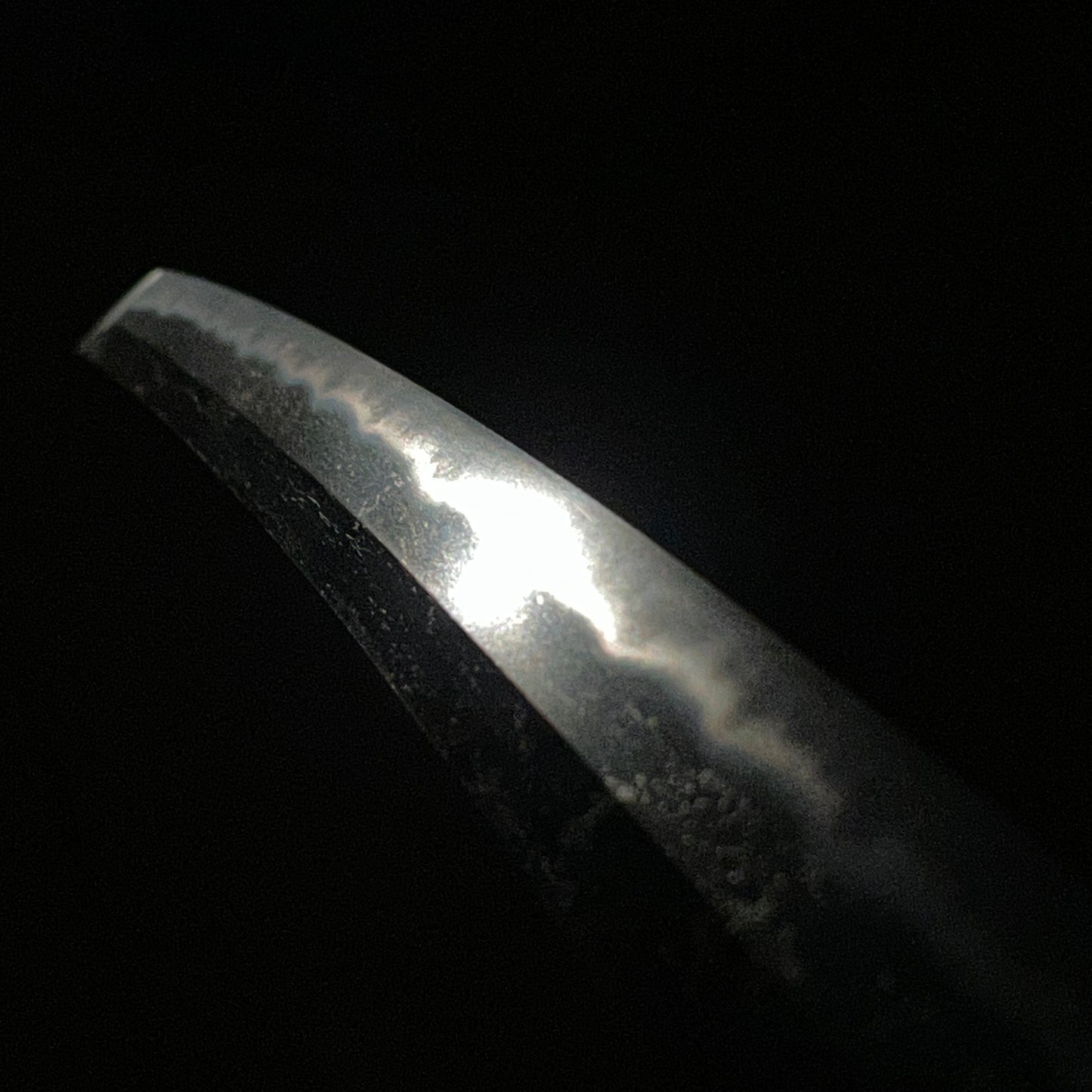 Mutsunokami Kaneyasu 陸奥守包保 (Hidarimutsu 左陸奥) signed Long Wakizashi, Early Edo period