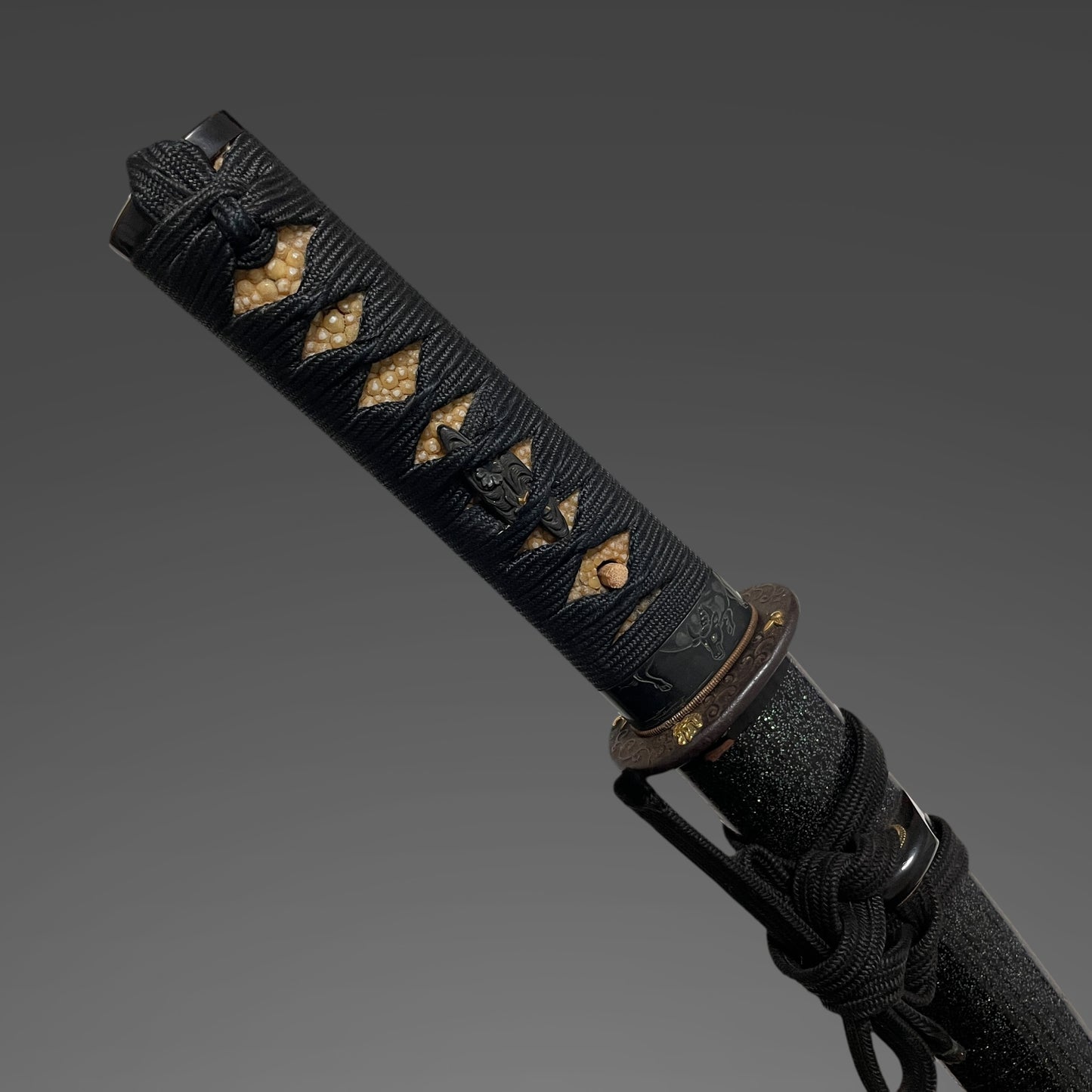 Hirazukuri Wakizashi, Noritsugu signed Fuchi, 鱮腹茎 Tanagobara-Nakago, with Kozuka