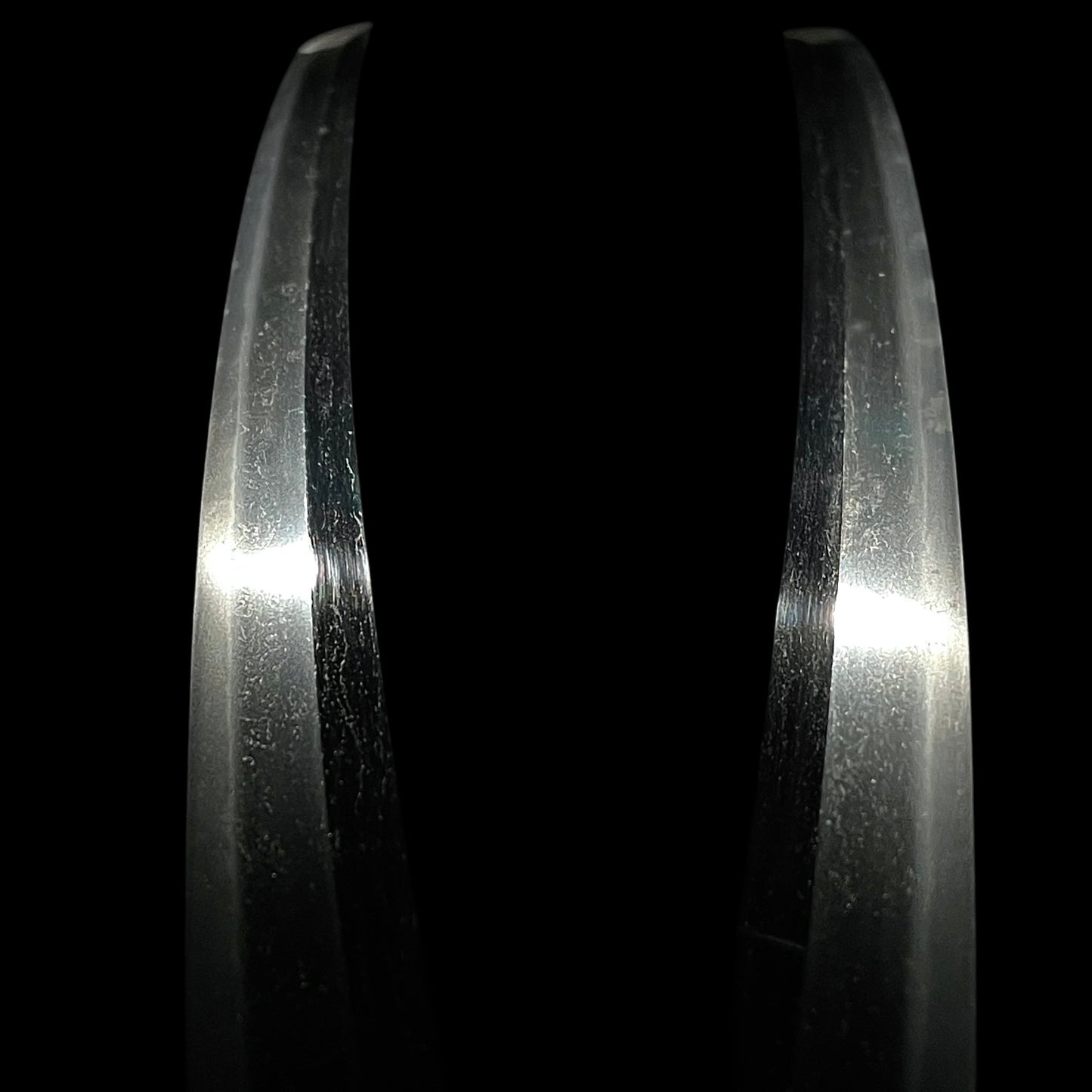 Suguha 直刃 Wakizashi, Thick Sukashi Tsuba, Edo period mumei
