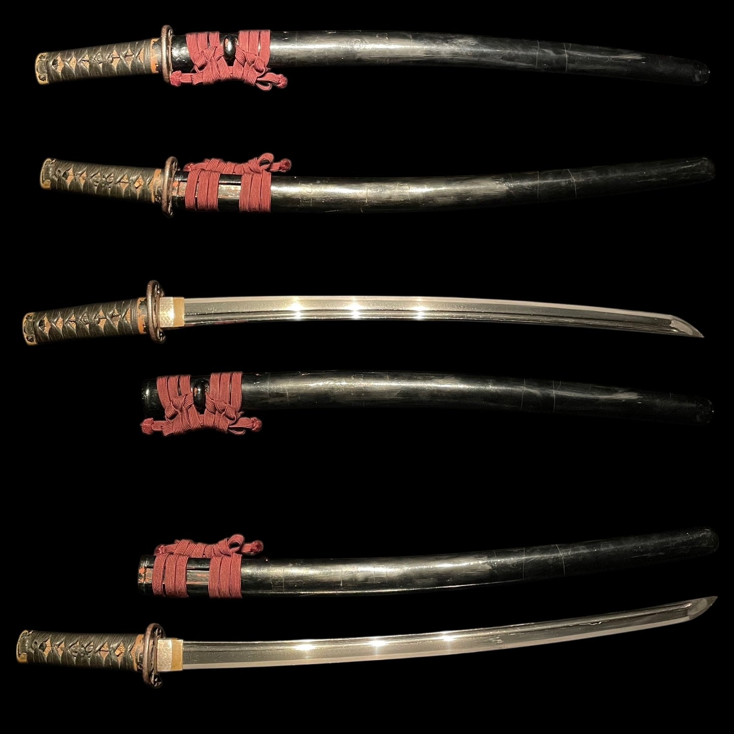 Bohi 棒樋 Long Wakizashi, Iron Sukashi Tsuba, Edo period mumei