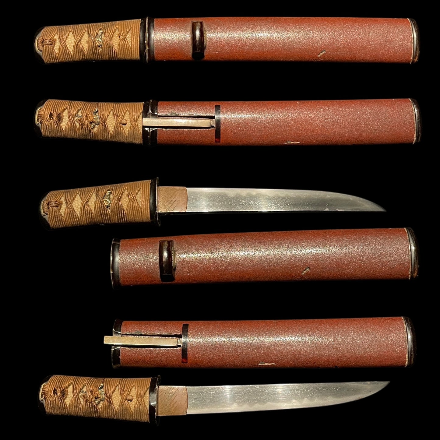 Red Kaiken Pocket Tanto, 懐剣短刀, with Brass Kozuka, Edo period mumei
