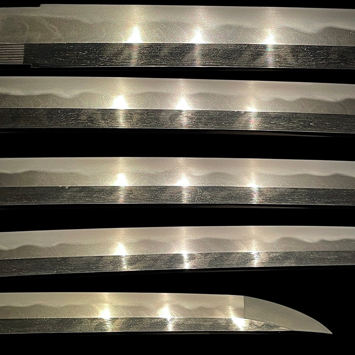 HITATSURA 皆焼 Wakizashi, Gisuke 義助 signed, Wide and Thick Blade, Edo period