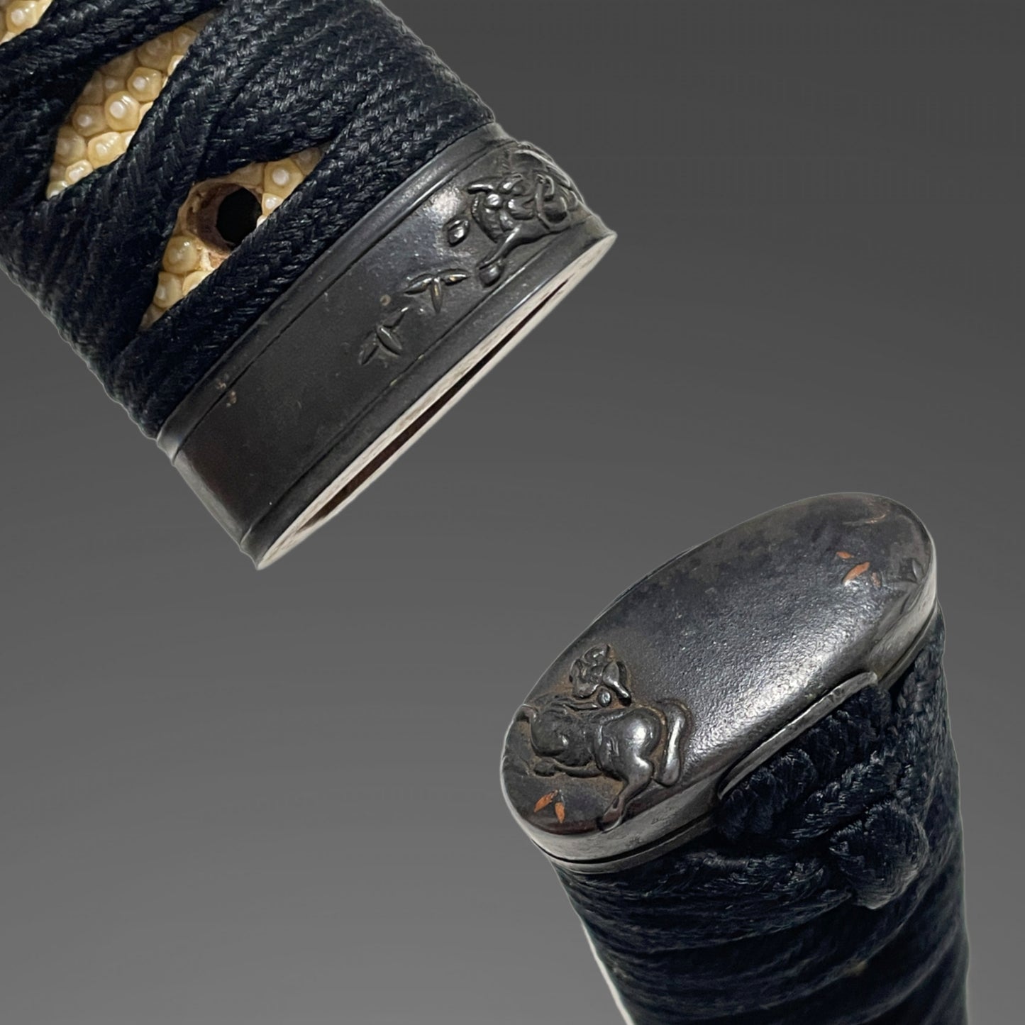 Black Wakizashi, Shakudo Shishi Fuchikashira, Edo period mumei