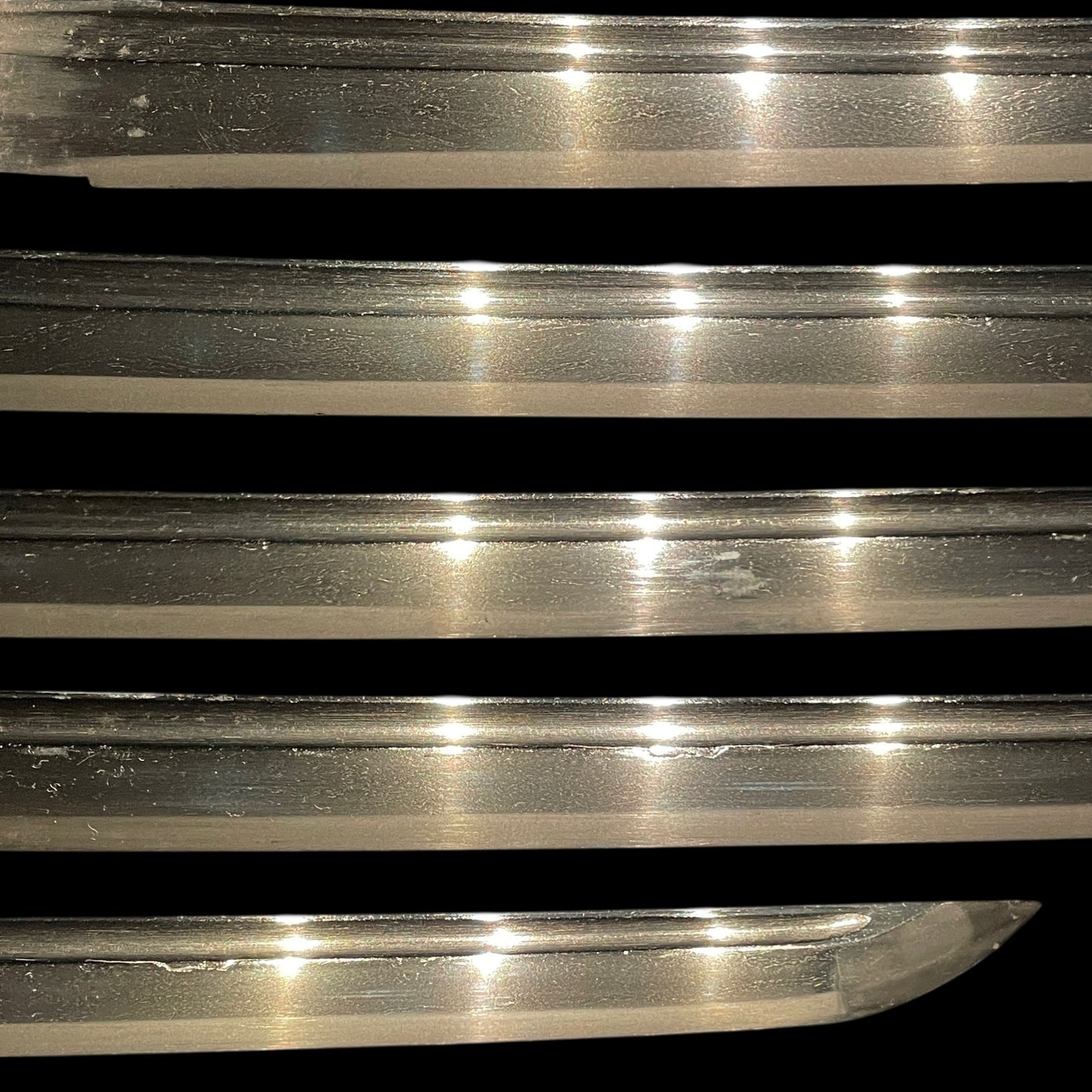 Bohi 棒樋 Long Wakizashi, Iron Sukashi Tsuba, Edo period mumei