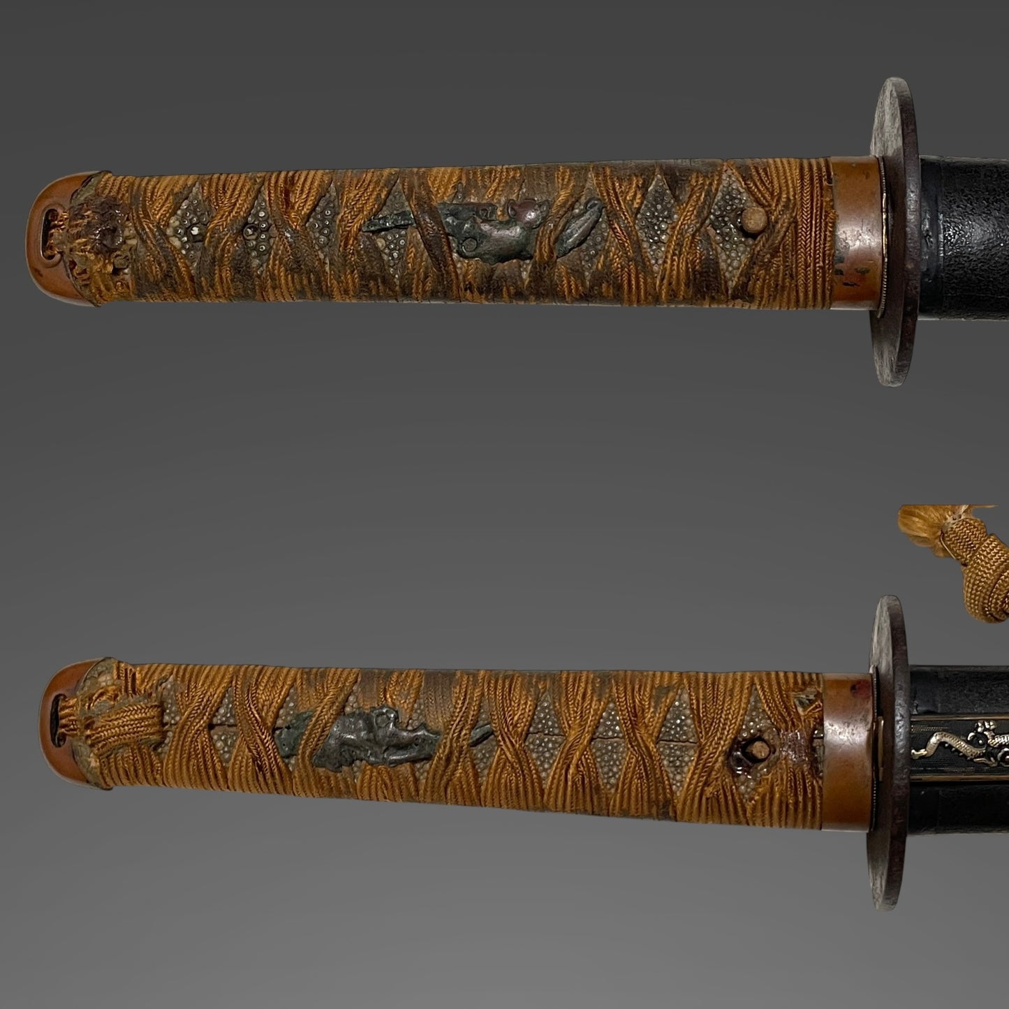 Musashitaro Yasukuni 武蔵太郎安国 signed Long Wakizashi, Edo period, with Kozuka