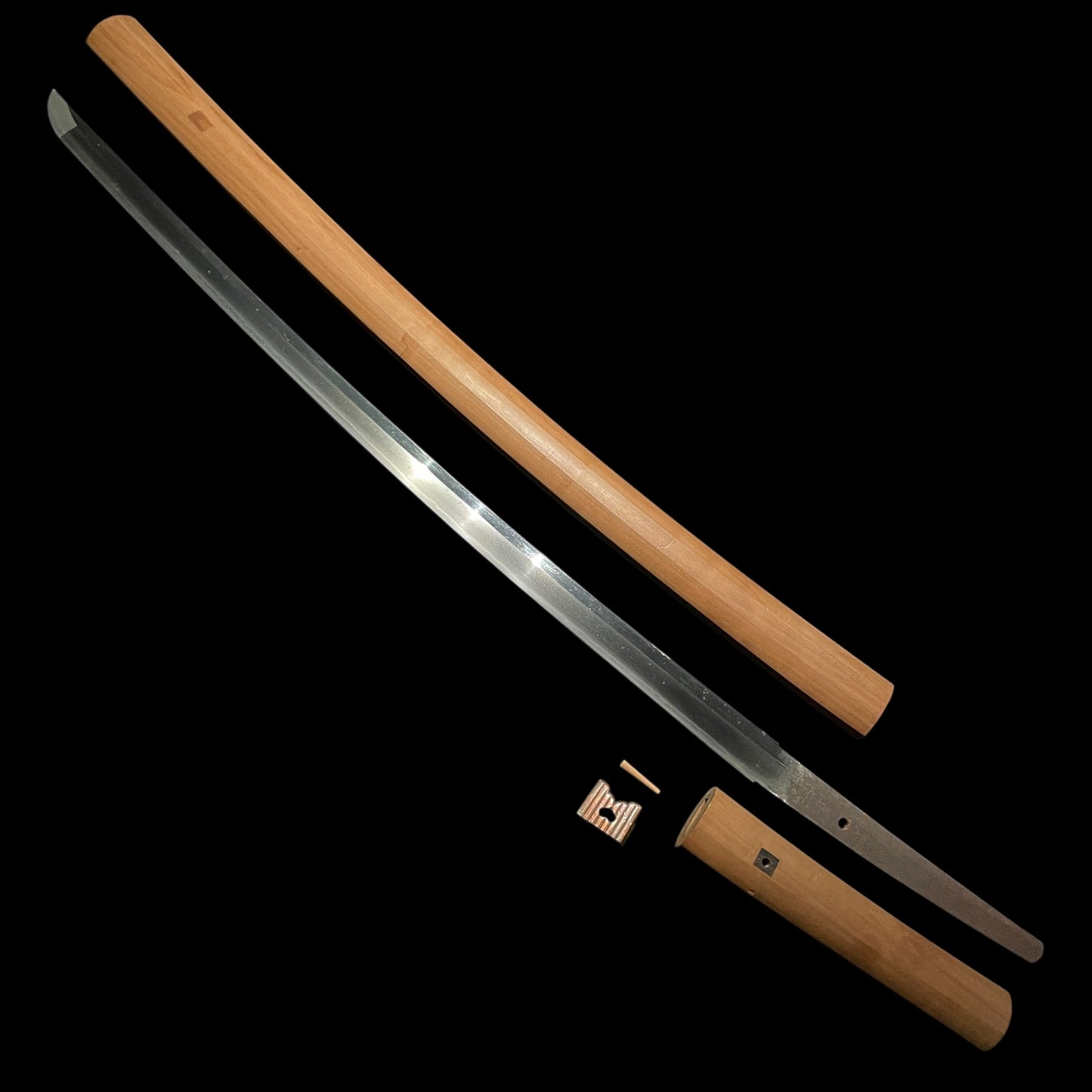 Kodai Tadayoshi 後代忠吉 KATANA in Shirasaya, Edo period, NBTHK Certificate