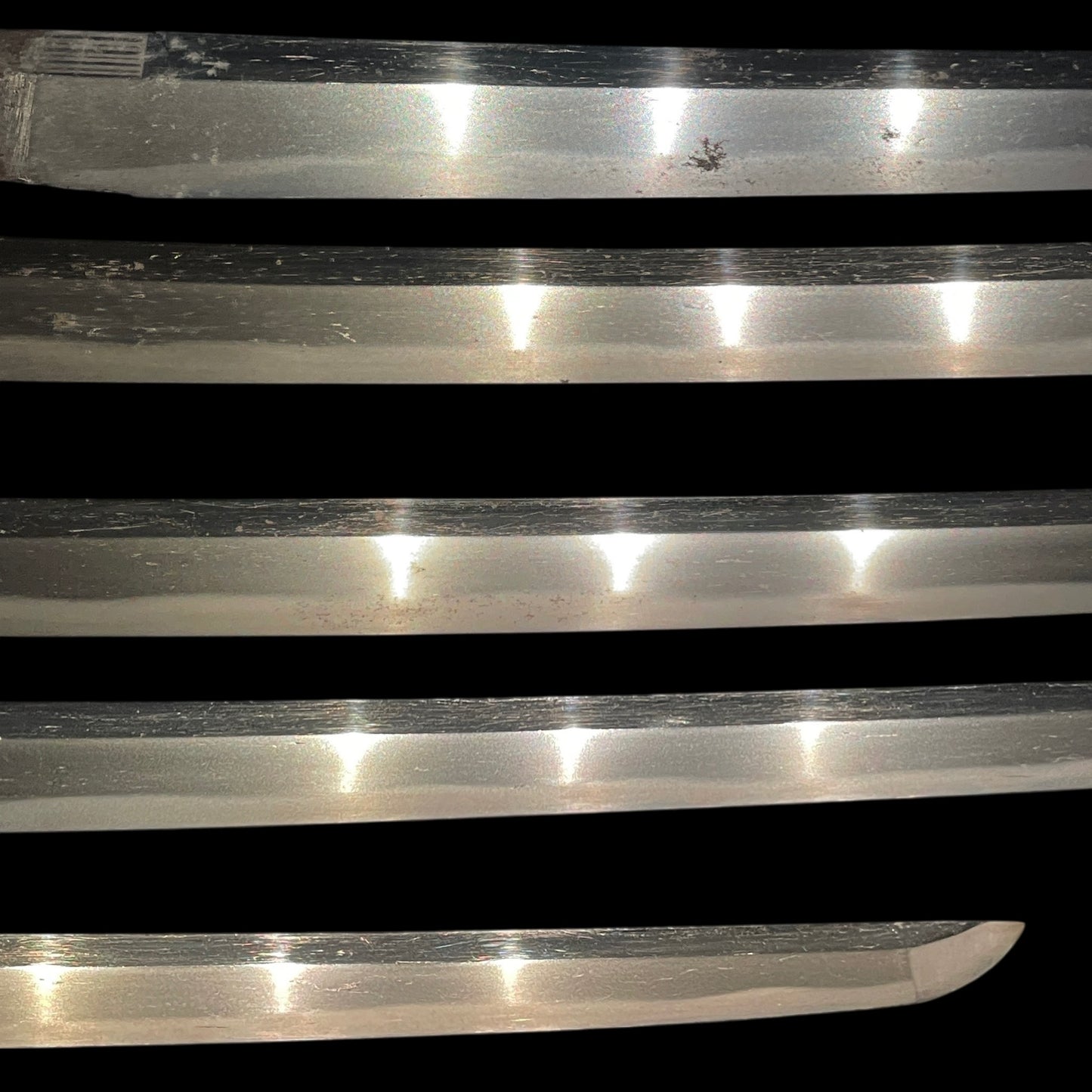 Family crest Fuchikashira Black KATANA, Late Muromachi period mumei