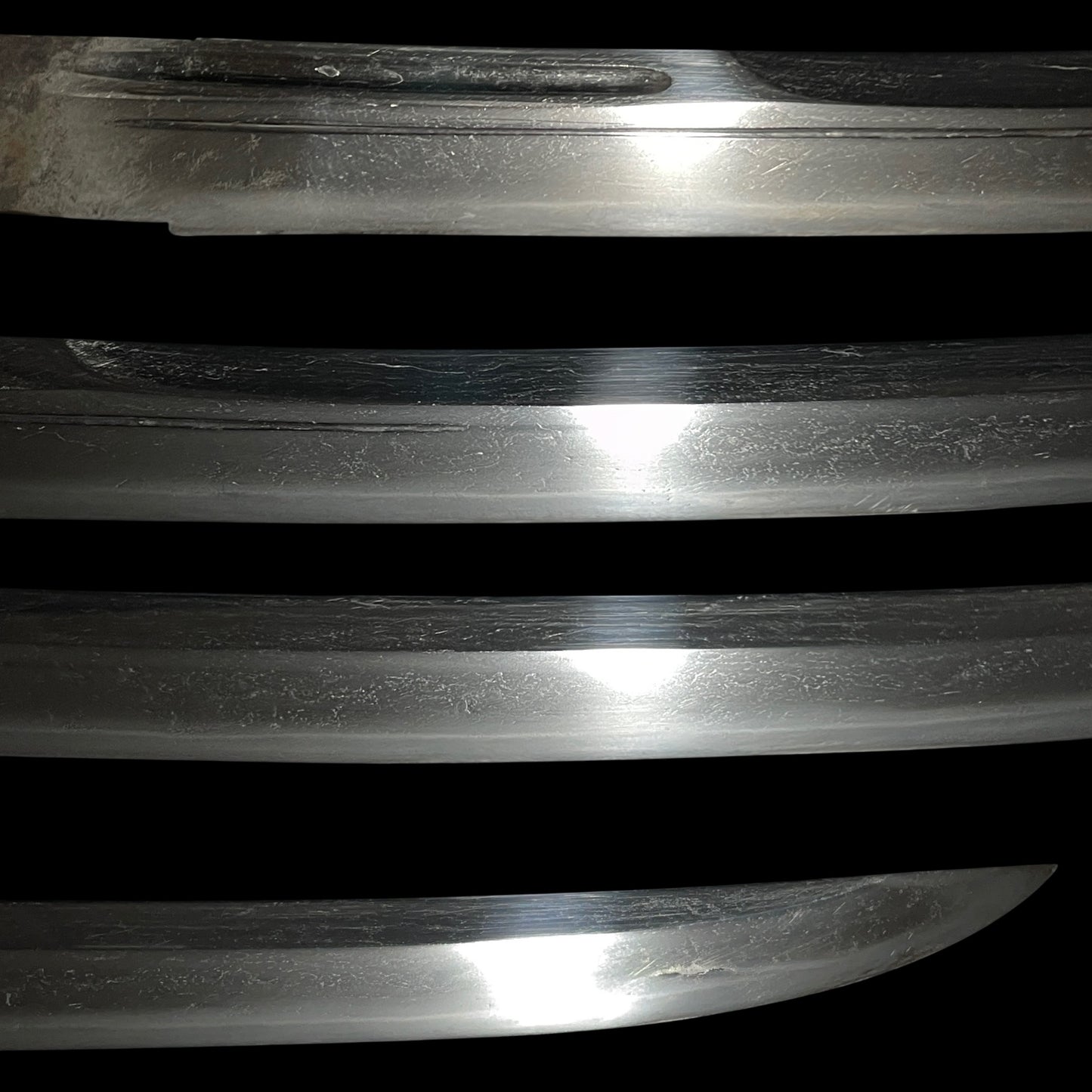 Naginata-Naoshi Zukuri 薙刀直造  Wakizashi, Oninanako Fuchikashira 鬼魚々子縁頭, Edo period