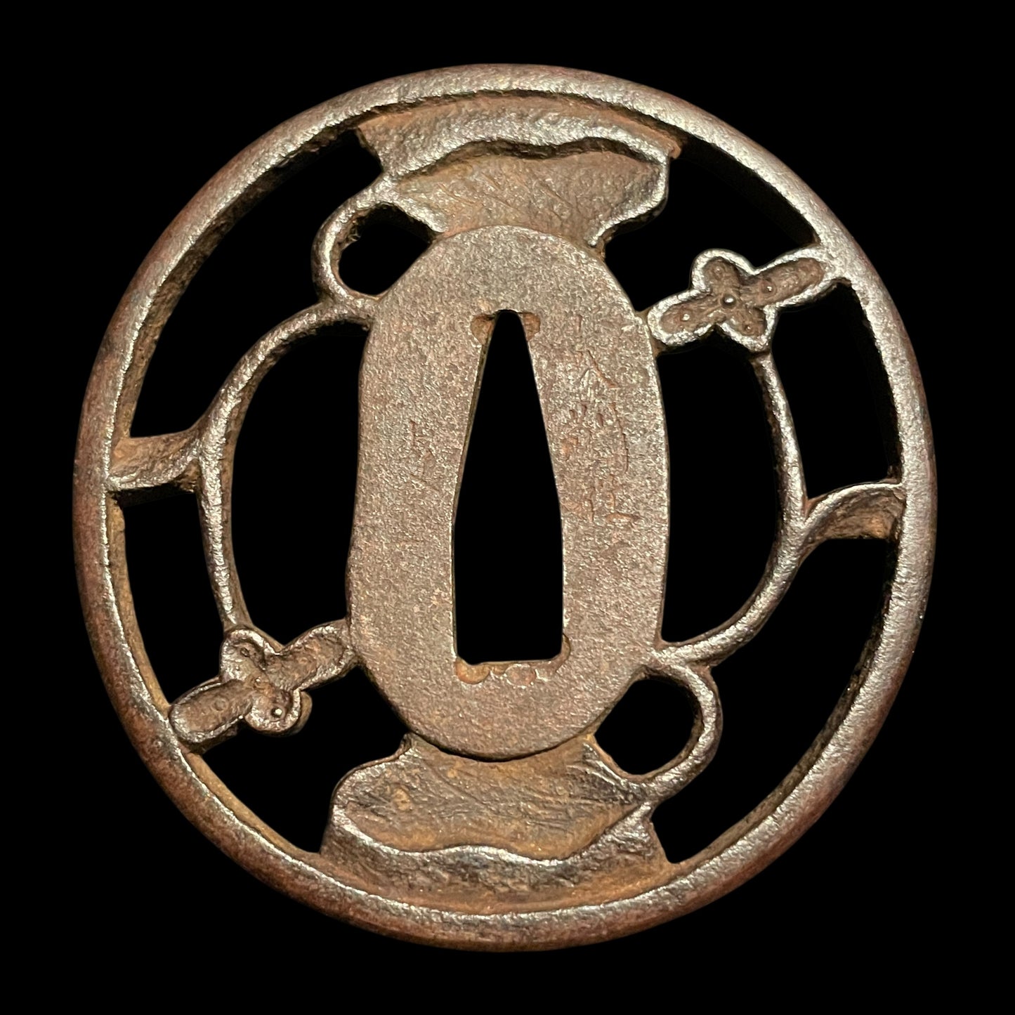 竹虎 Bbamboo and Tiger Fuchikashira, Edo period WAKIZASHI, signed TSUBA