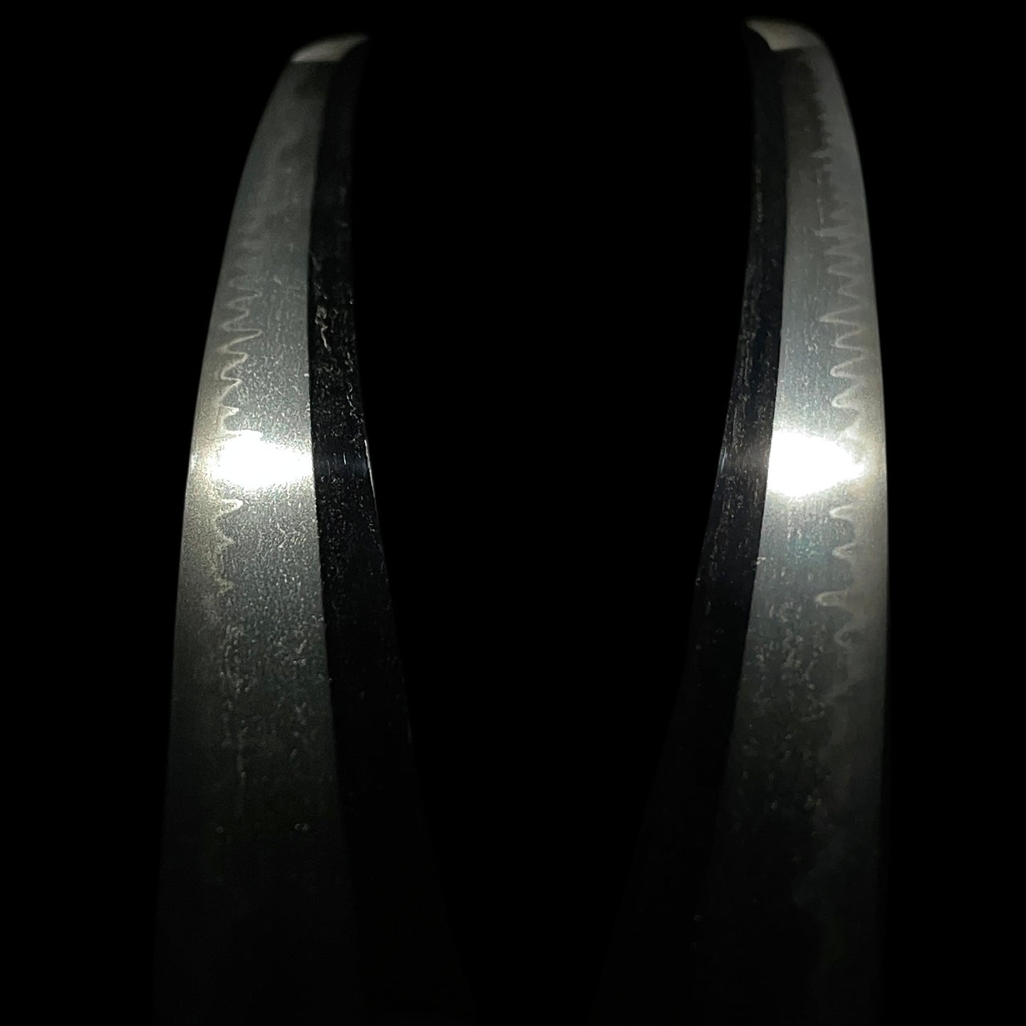 Ookissaki Wakizashi, Ujifusa 氏房 signed, Late Muromachi period