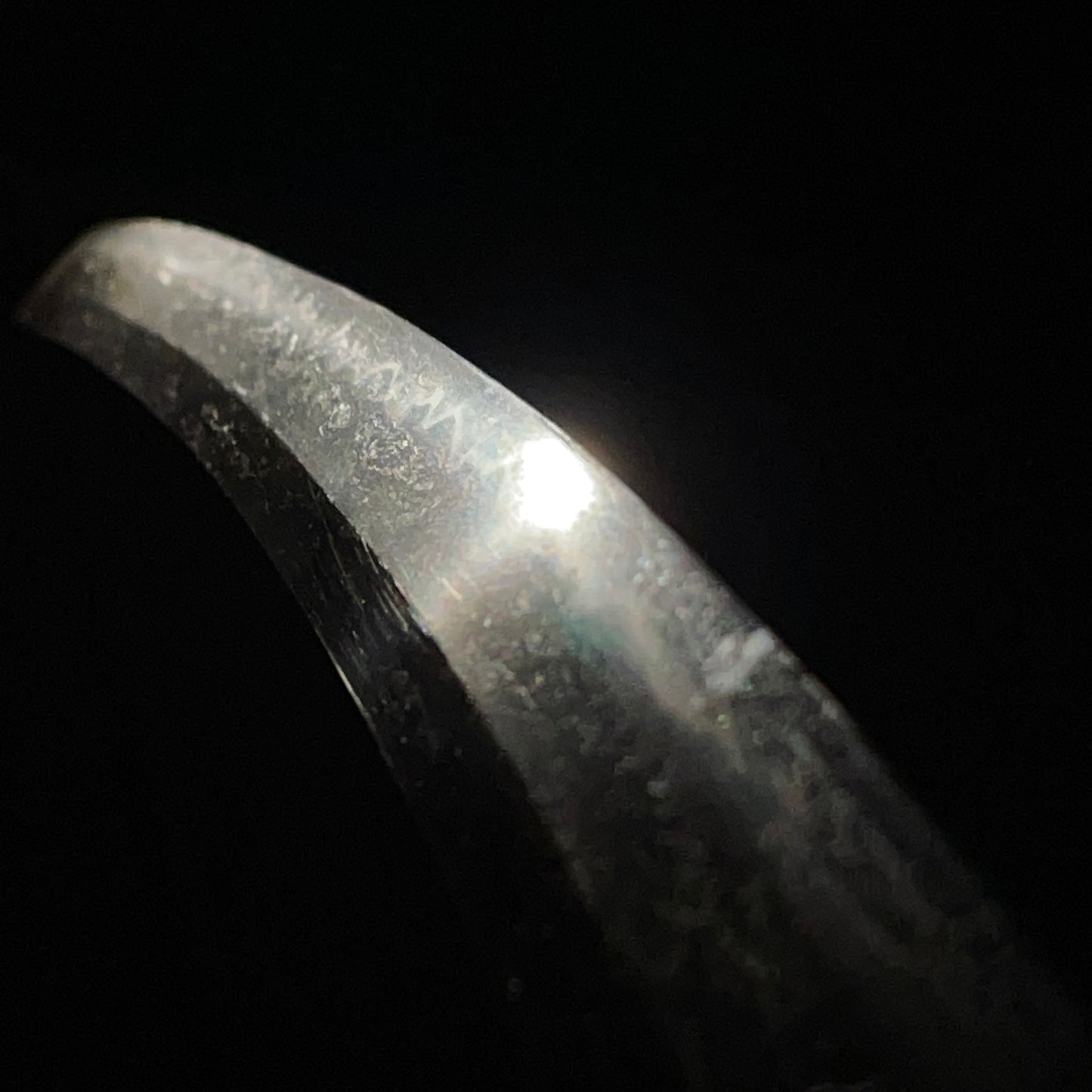 Long Wakizashi, Furukawa Genchin signed Fuchi, Samurai Menuki, Edo period mumei