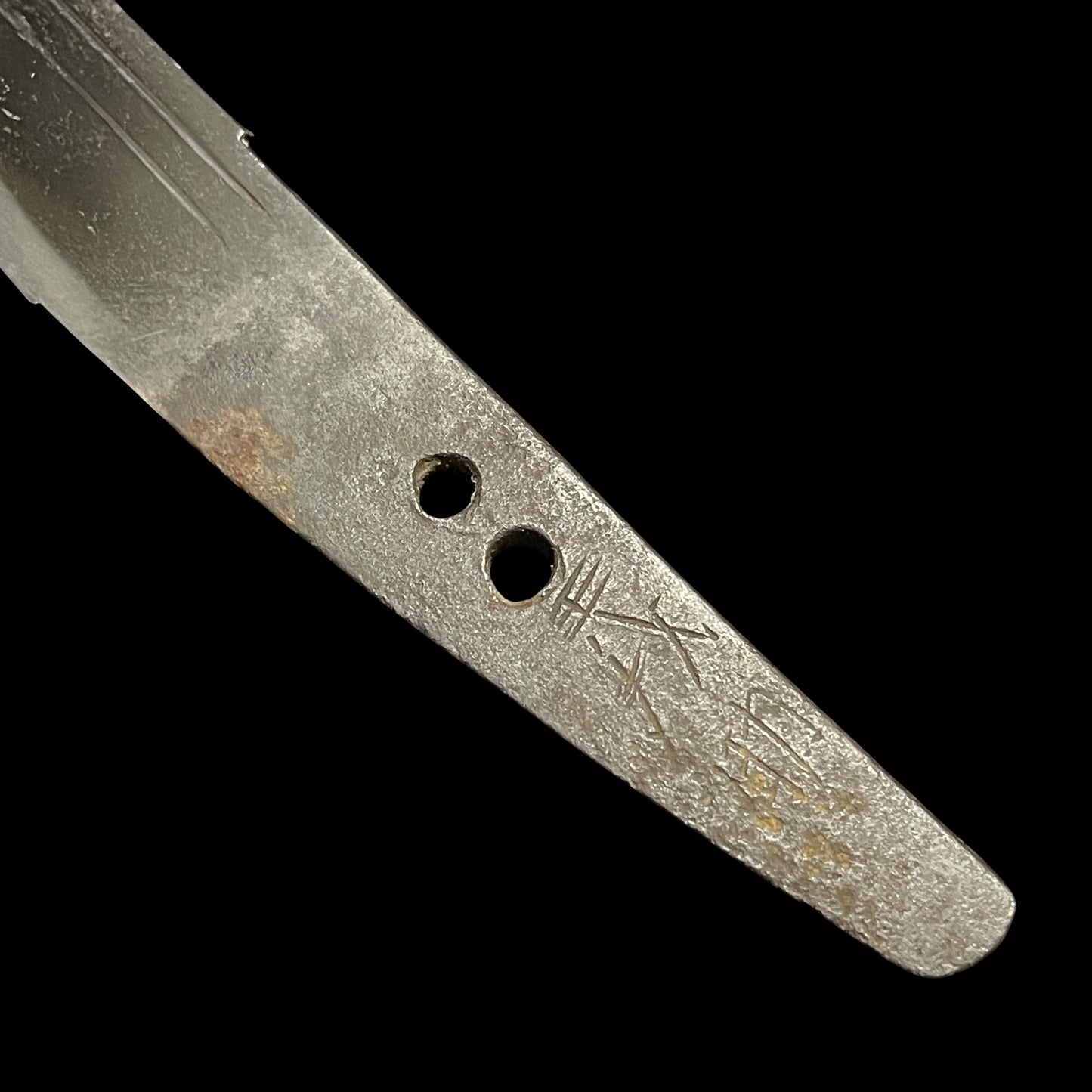Gisuke 義助 signed Sunnobi-Tanto 寸延短刀, Muromachi period