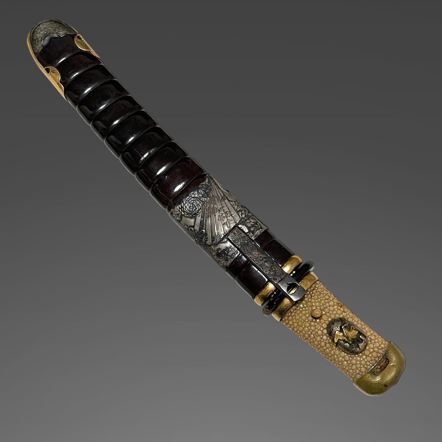 HORIMONO 彫物 Tanto, Fudo-Myoo 不動明王, with Kozuka Kogai, Edo period mumei