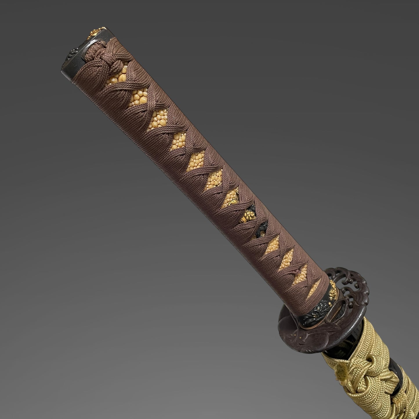 Wonderful Tsukamae Long KATANA, Wave and Rabbit Tsuba, Shishi Fuchikashira