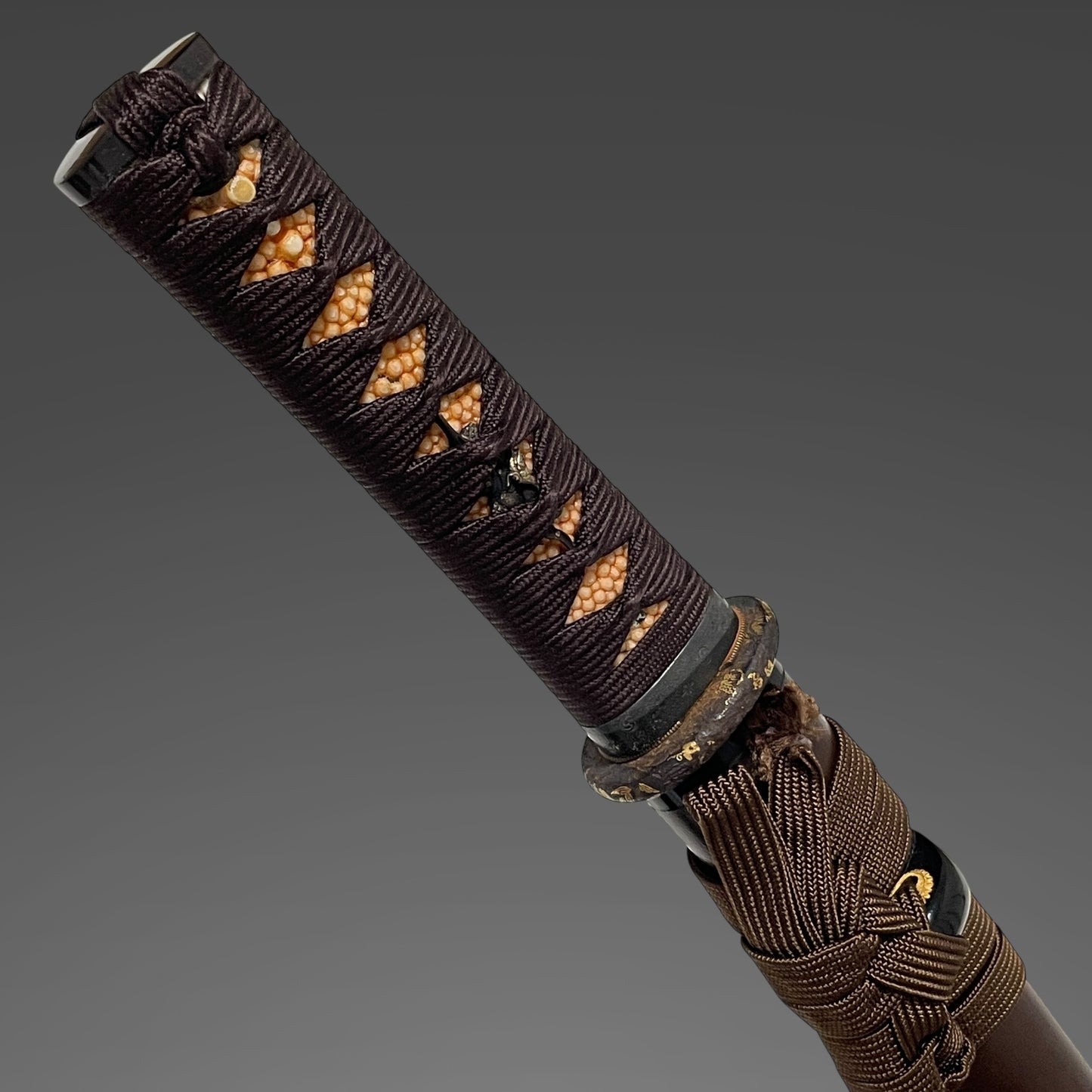 Shobuzukuri Wakizashi 菖蒲造脇差, Gold inlay Tsuba, Edo period mumei